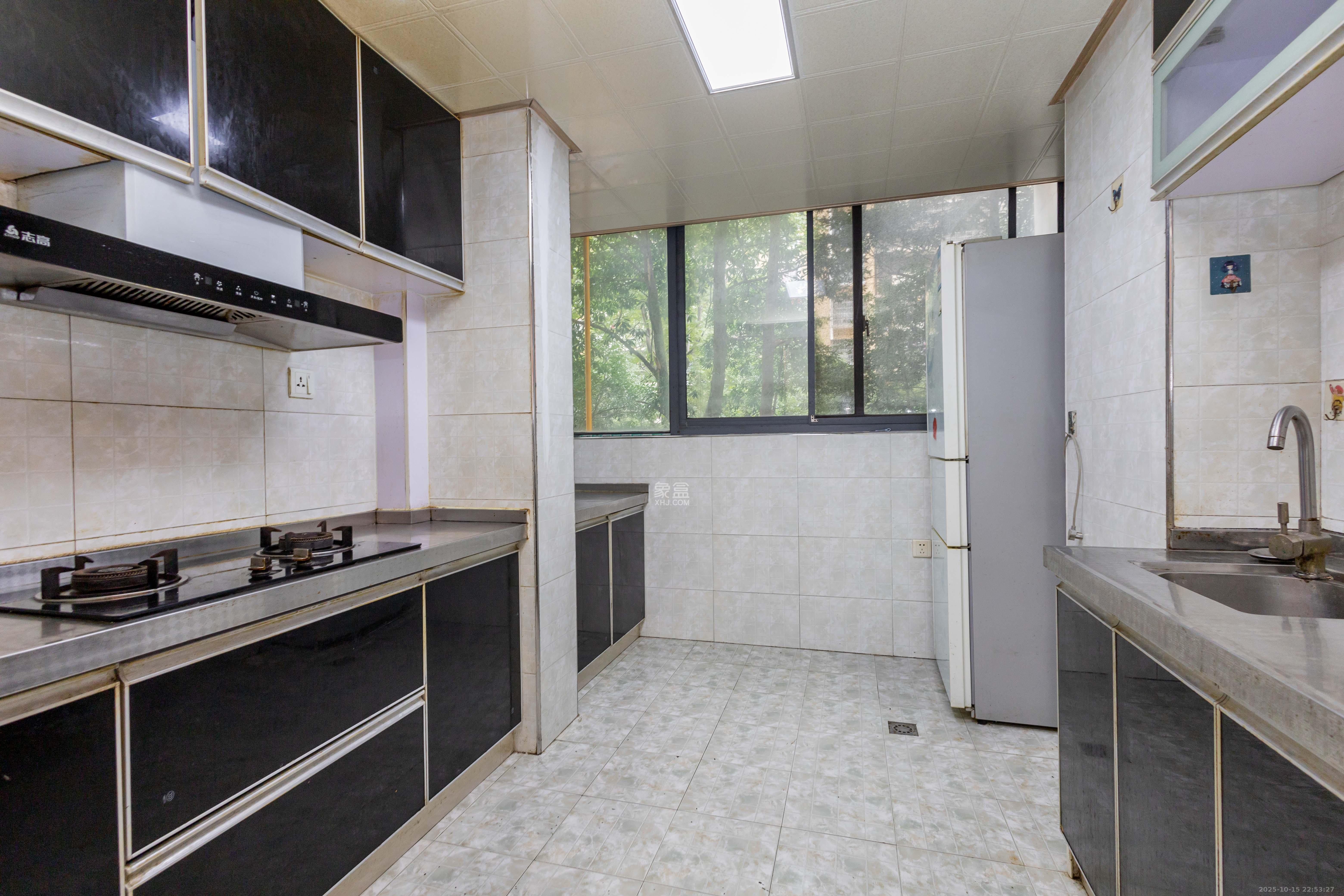 中国铁建国际城一期  3室2厅1卫    59.0万厨房