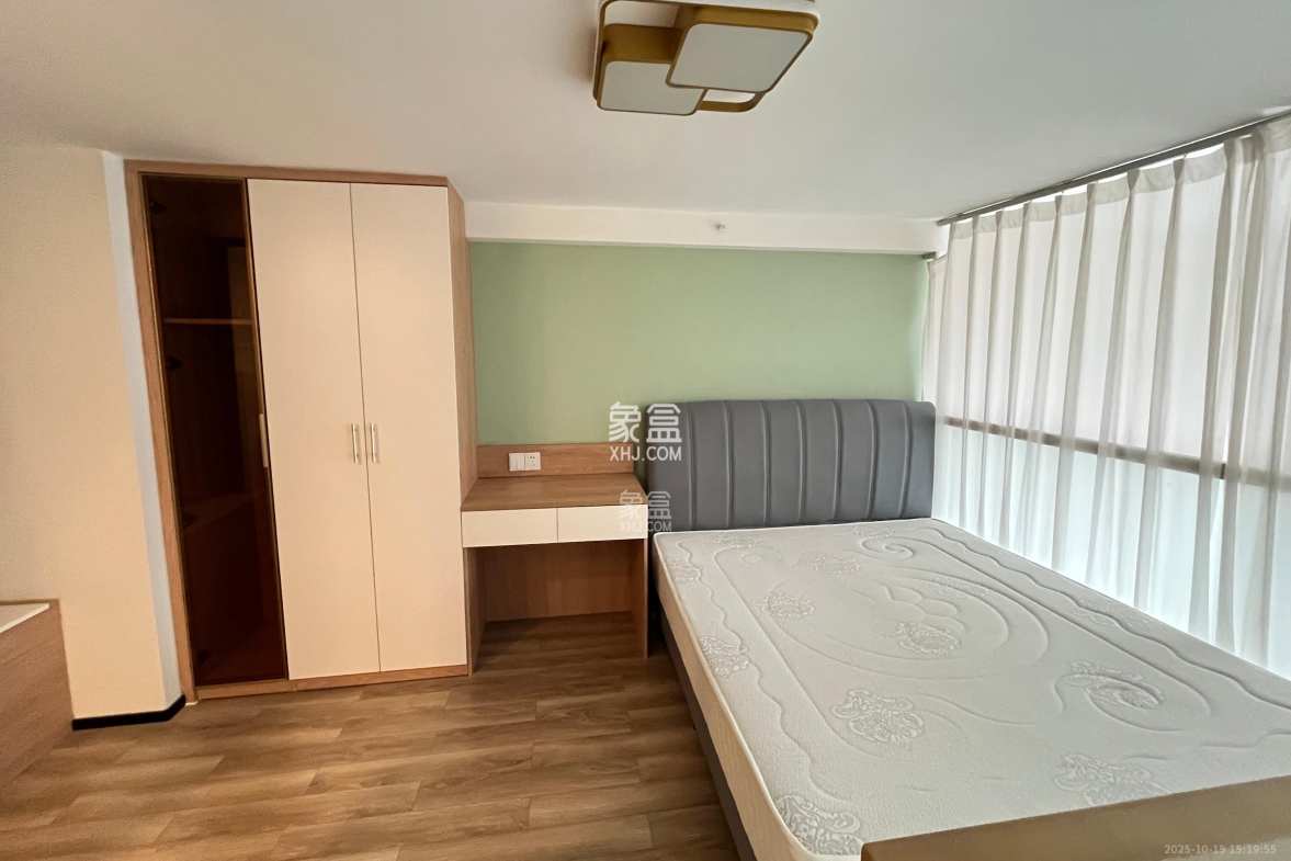 藏珑湖上公馆 1室1厅1卫 2800.0元/月 藏珑湖上公馆 1室1厅1卫 2800.0元/月室内图