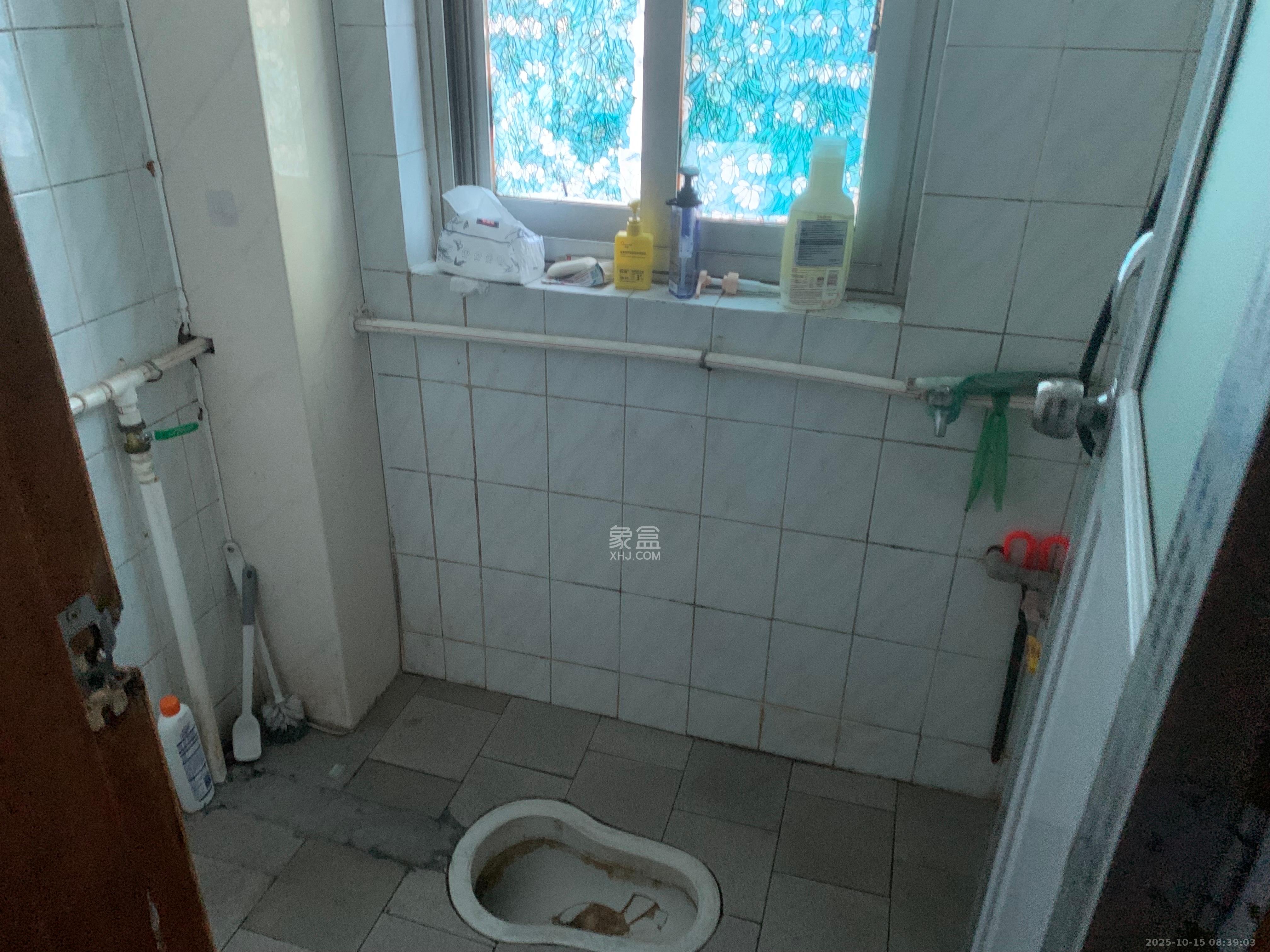 丰盈里散盘(丰盈里、丰盈西里) 3室2厅1卫 2500.0元/月 丰盈里散盘(丰盈里、丰盈西里) 3室2厅1卫 2500.0元/月室内图