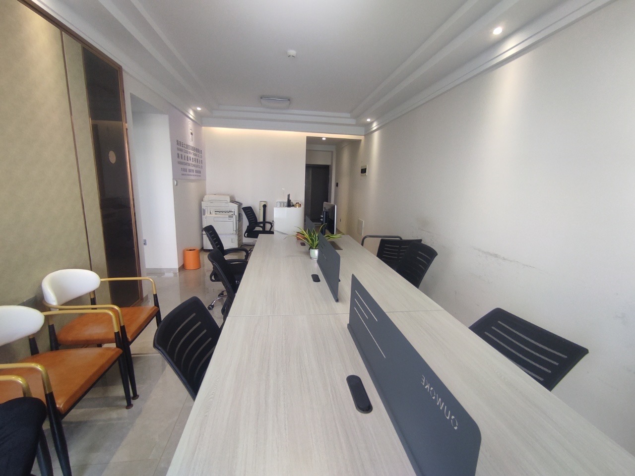 怡和湖城大境  3室2厅1卫    3600.0元/月室内图