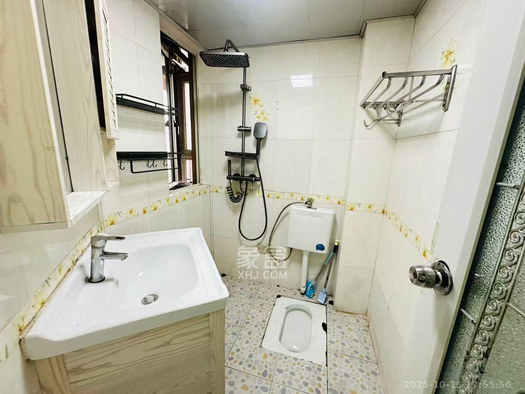 白沙晶城  2室1厅1卫    2500.0元/月小区图