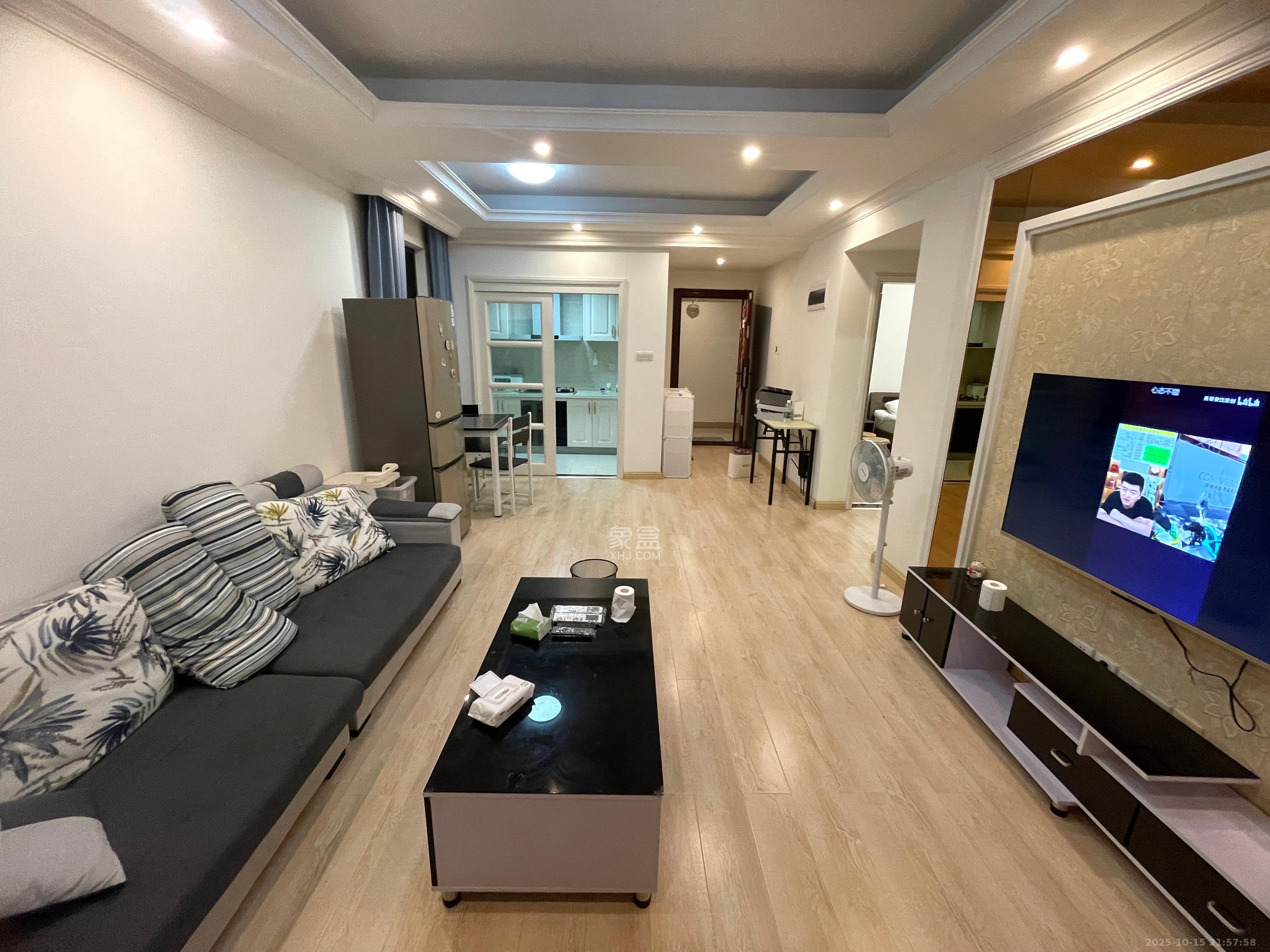 五江天街北区 2室2厅1卫 2400.0元/月 五江天街北区 2室2厅1卫 2400.0元/月室内图