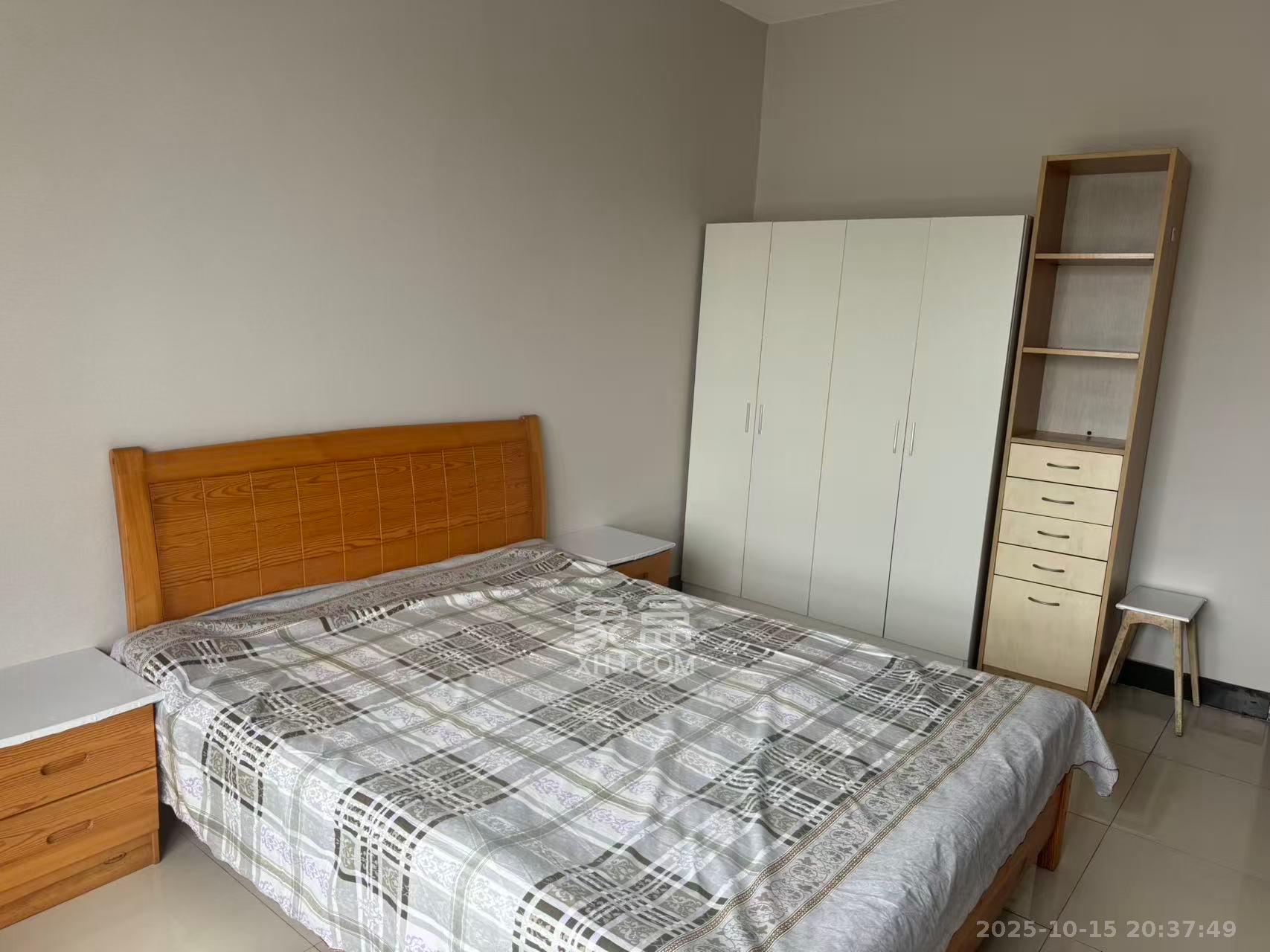 紫晶城  1室1厅1卫    1200.0元/月室内图