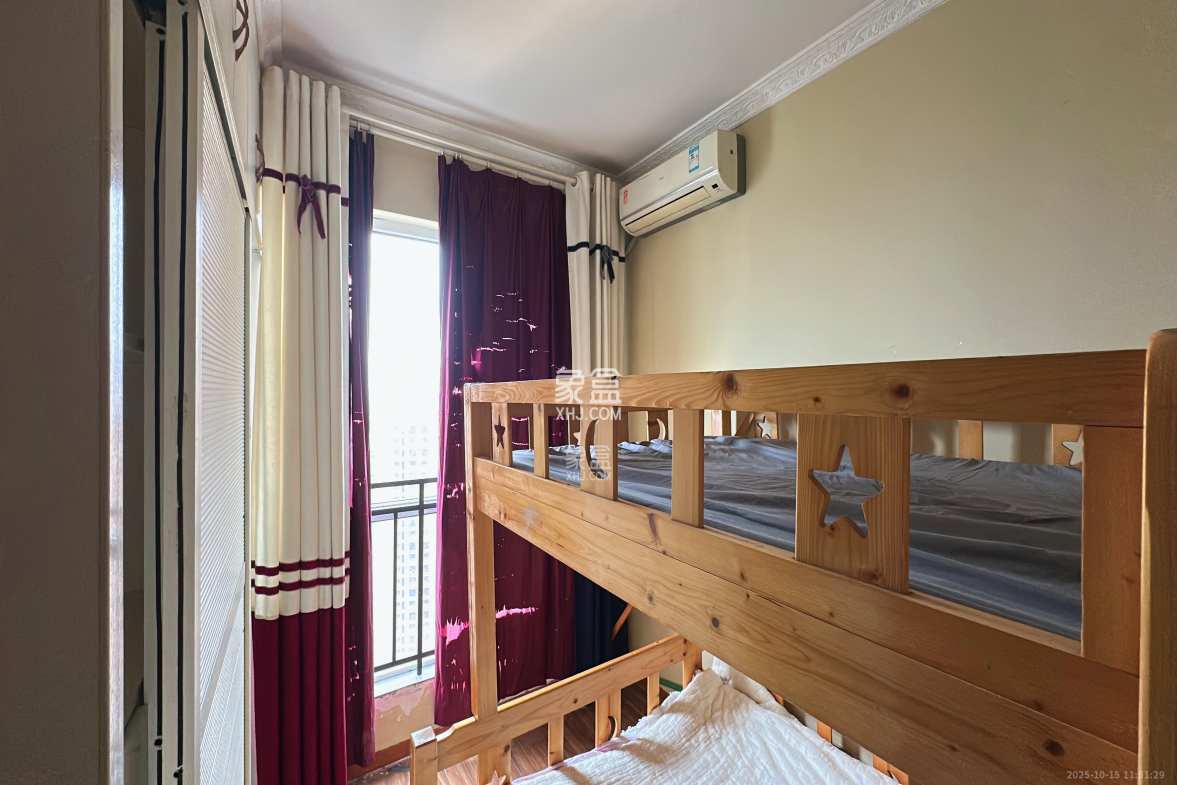 COCO蜜城 3室2厅1卫 2300.0元/月 COCO蜜城 3室2厅1卫 2300.0元/月室内图