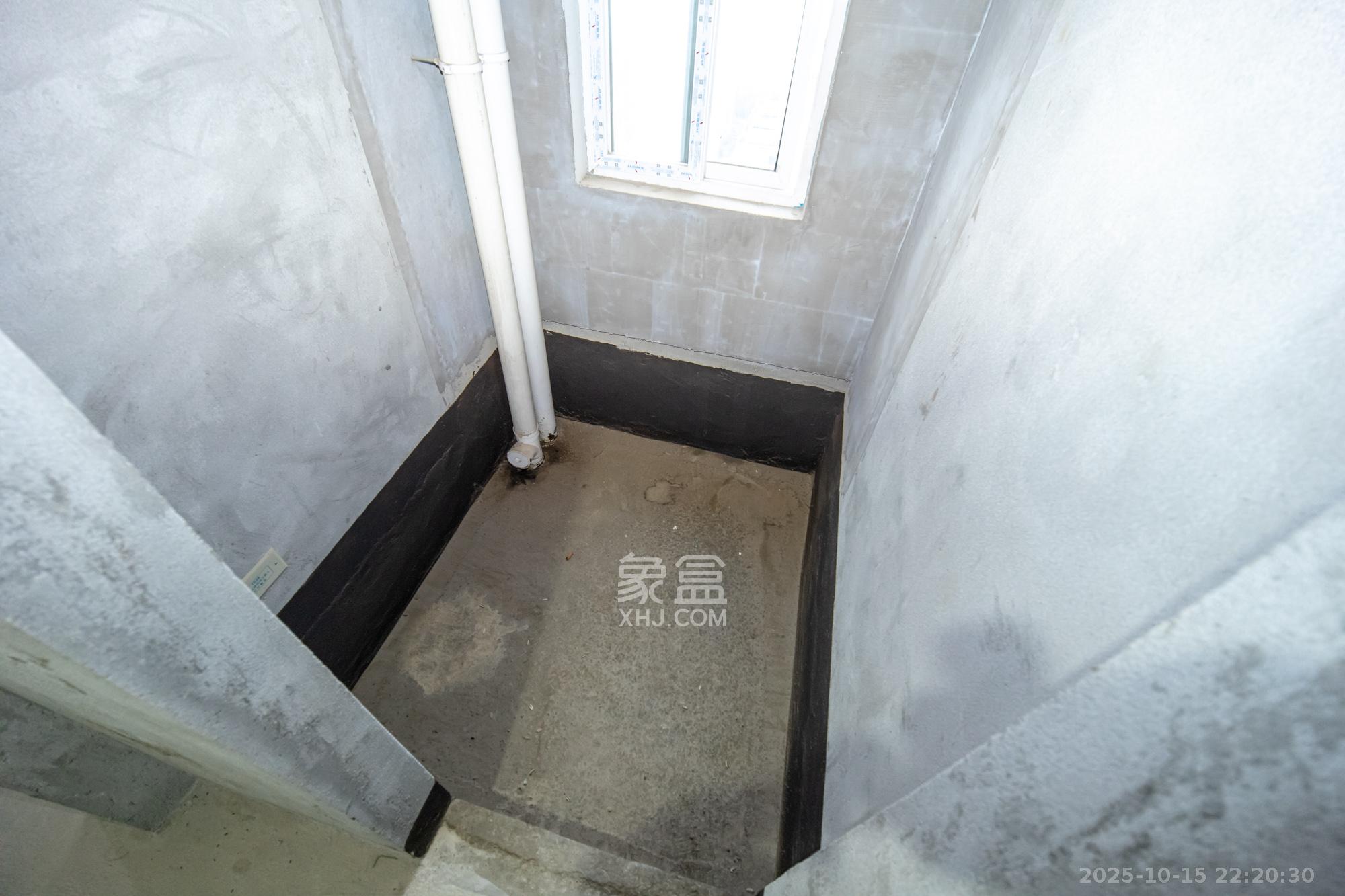 楚天世纪城西苑 3室2厅2卫 68.8万 楚天世纪城西苑 3室2厅2卫 68.8万卫生间