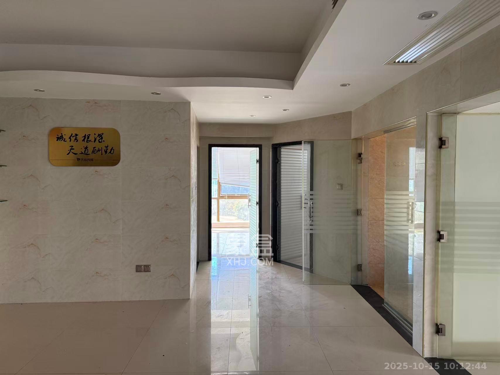 建鑫二期   100.0㎡      2300.0元/月室内图
