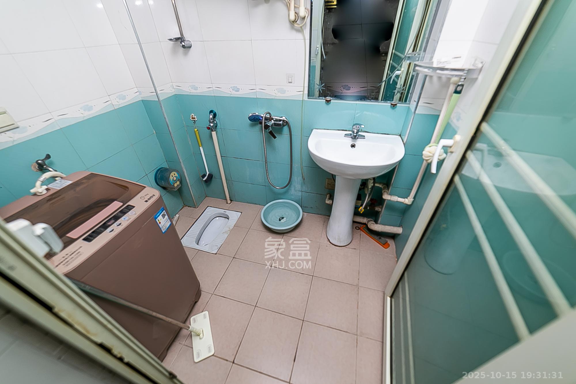 巧克力空间（建鸿达现代大厦）  1室1厅1卫    25.0万其他