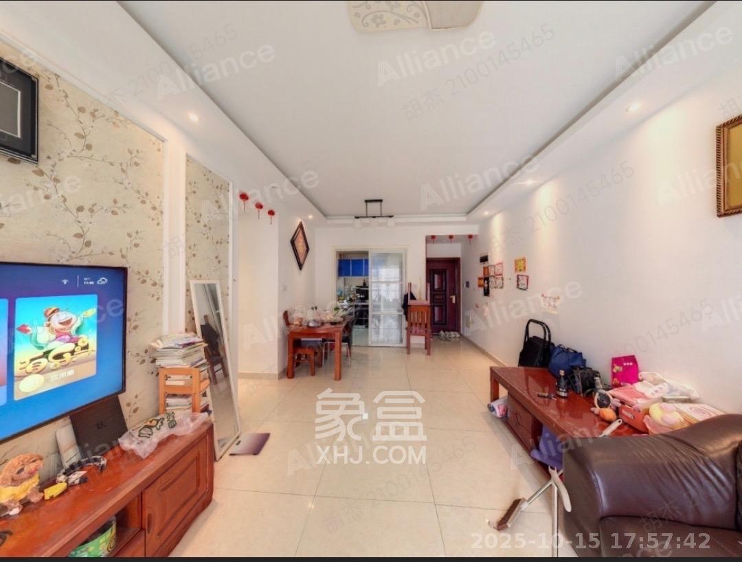 辉煌国际城二期  3室2厅2卫    2700.0元/月室内图