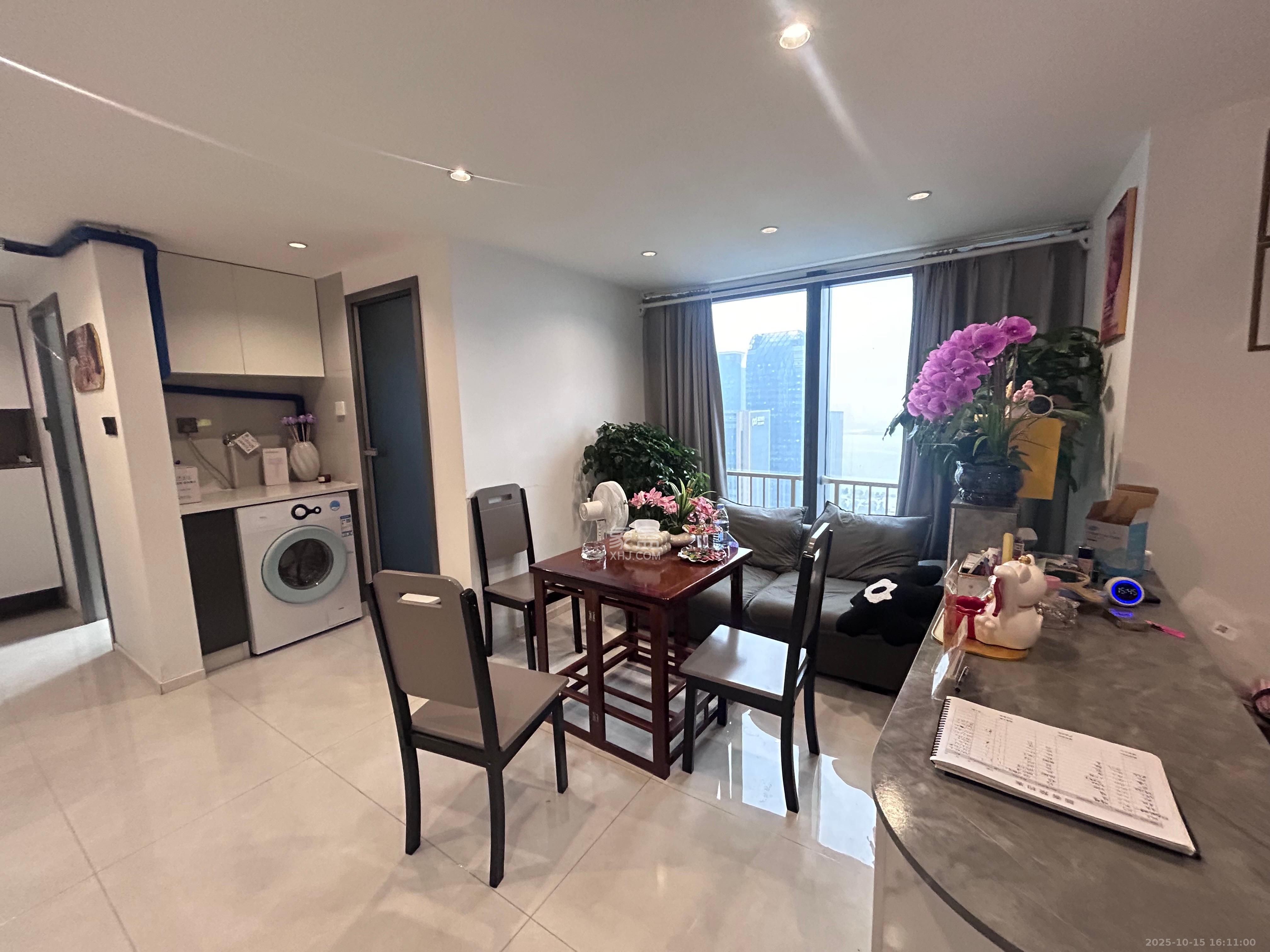 卓越中寰 1室0厅0卫 3500.0元/月 卓越中寰 1室0厅0卫 3500.0元/月室内图