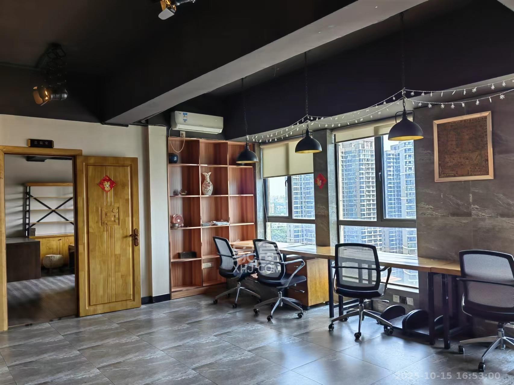 长城万富汇   350.0㎡      18000.0元/月室内图