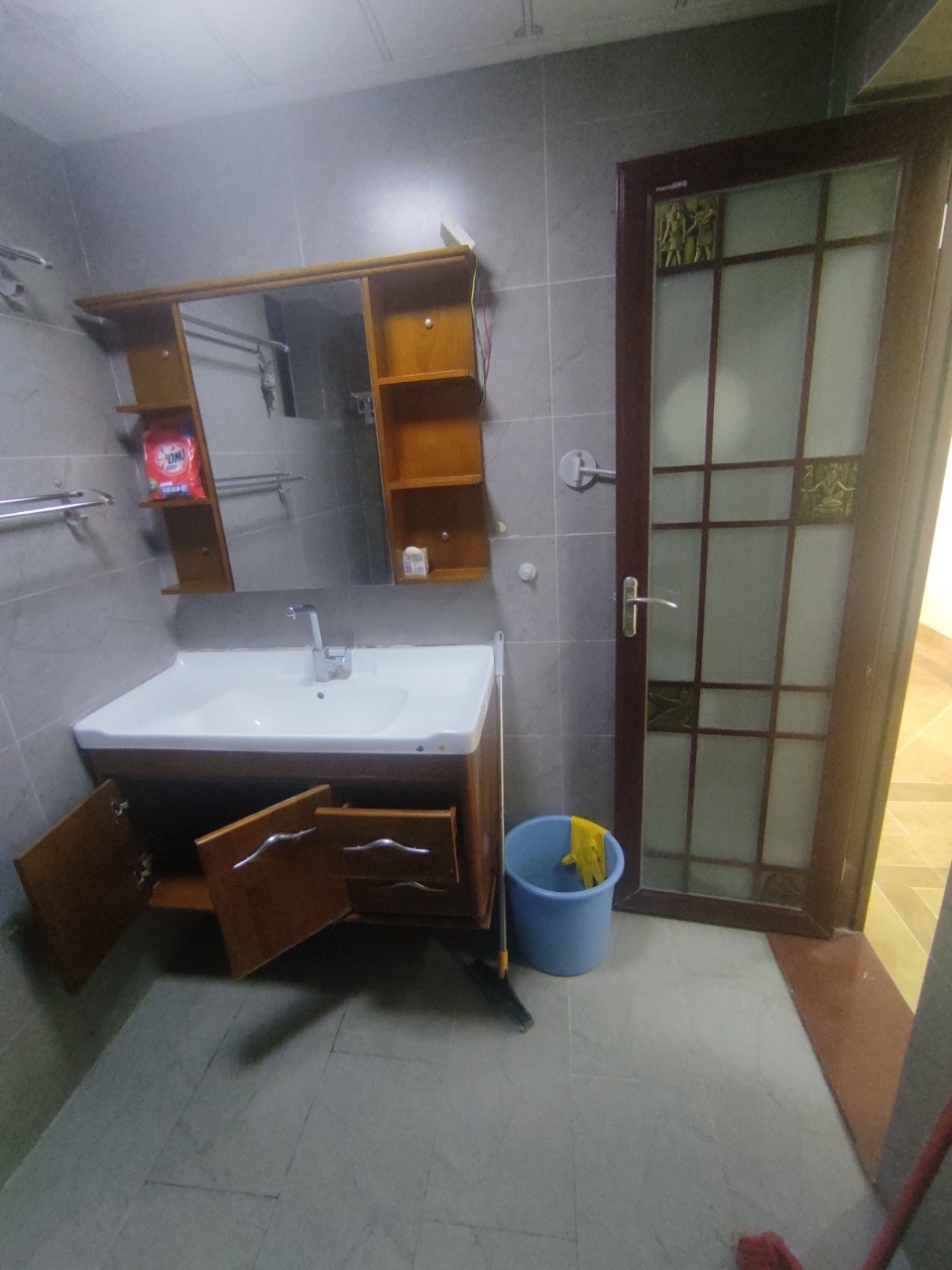 国兴城(B区)  2室2厅1卫    2700.0元/月 国兴城(B区)  2室2厅1卫    2700.0元/月室内图