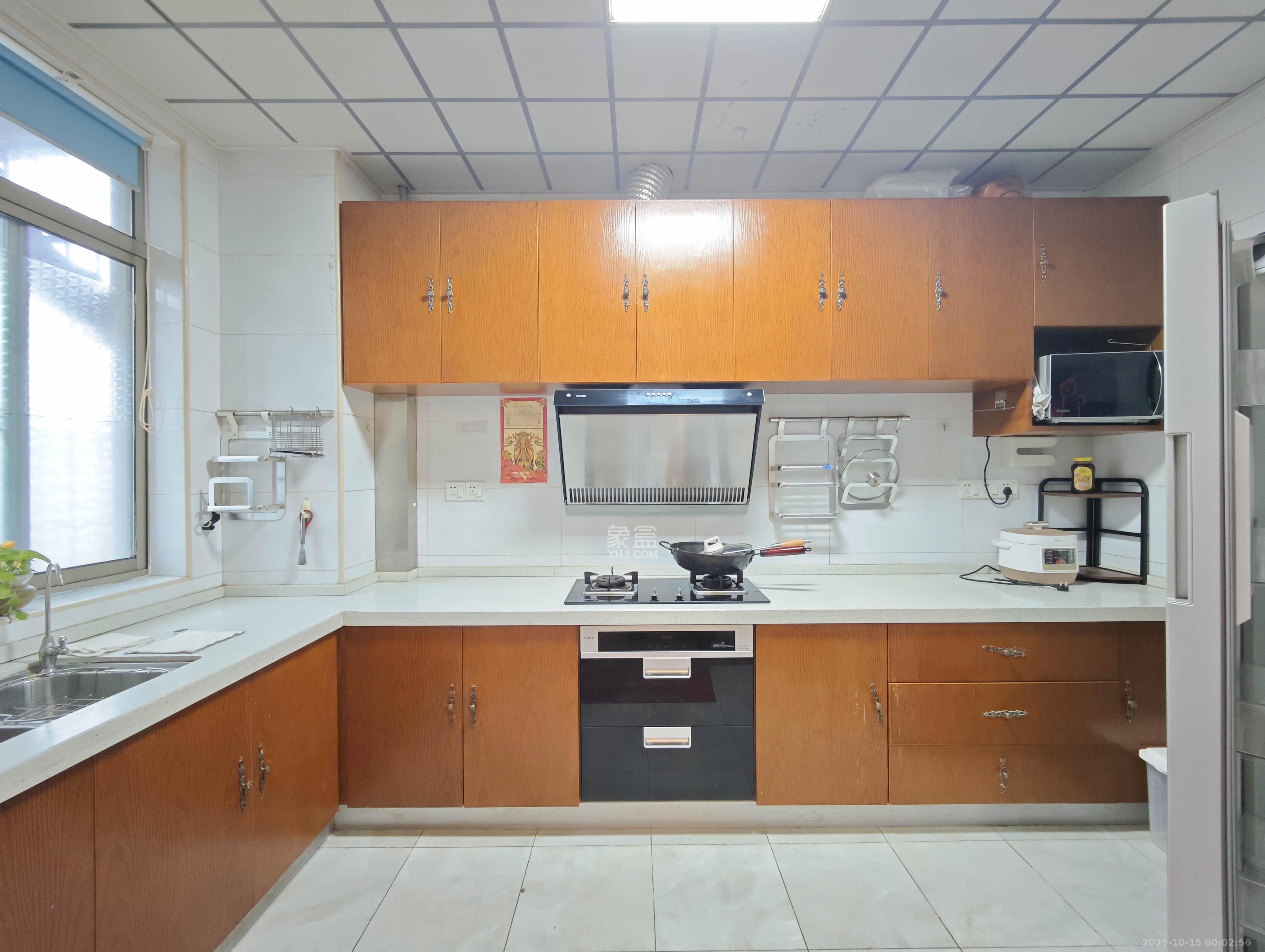 金质嘉苑 1室0厅0卫 90.0万 金质嘉苑 1室0厅0卫 90.0万其他