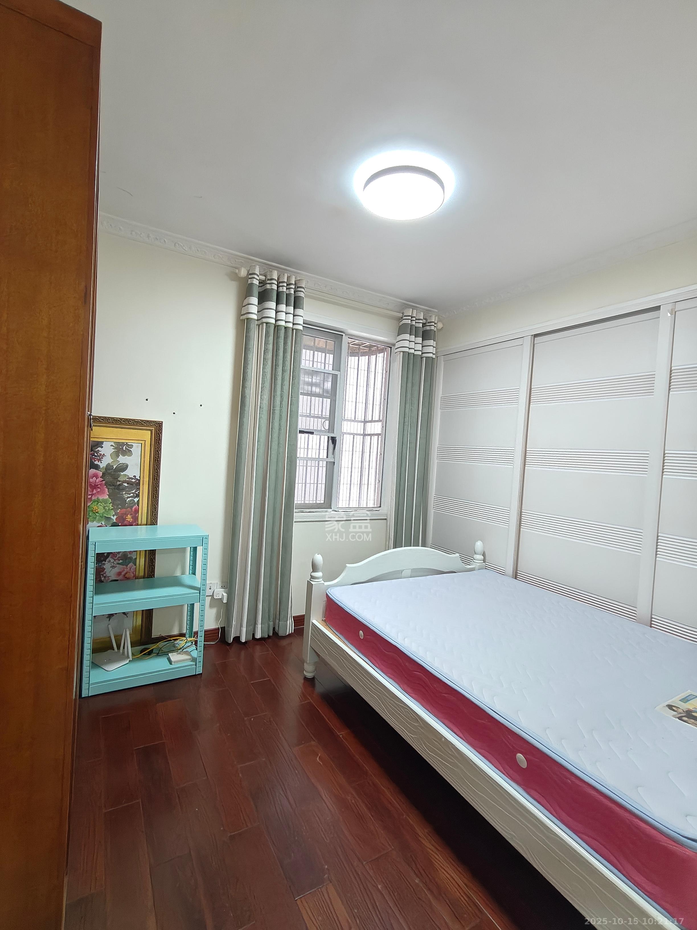 城市花园 3室2厅2卫 3500.0元/月 城市花园 3室2厅2卫 3500.0元/月室内图