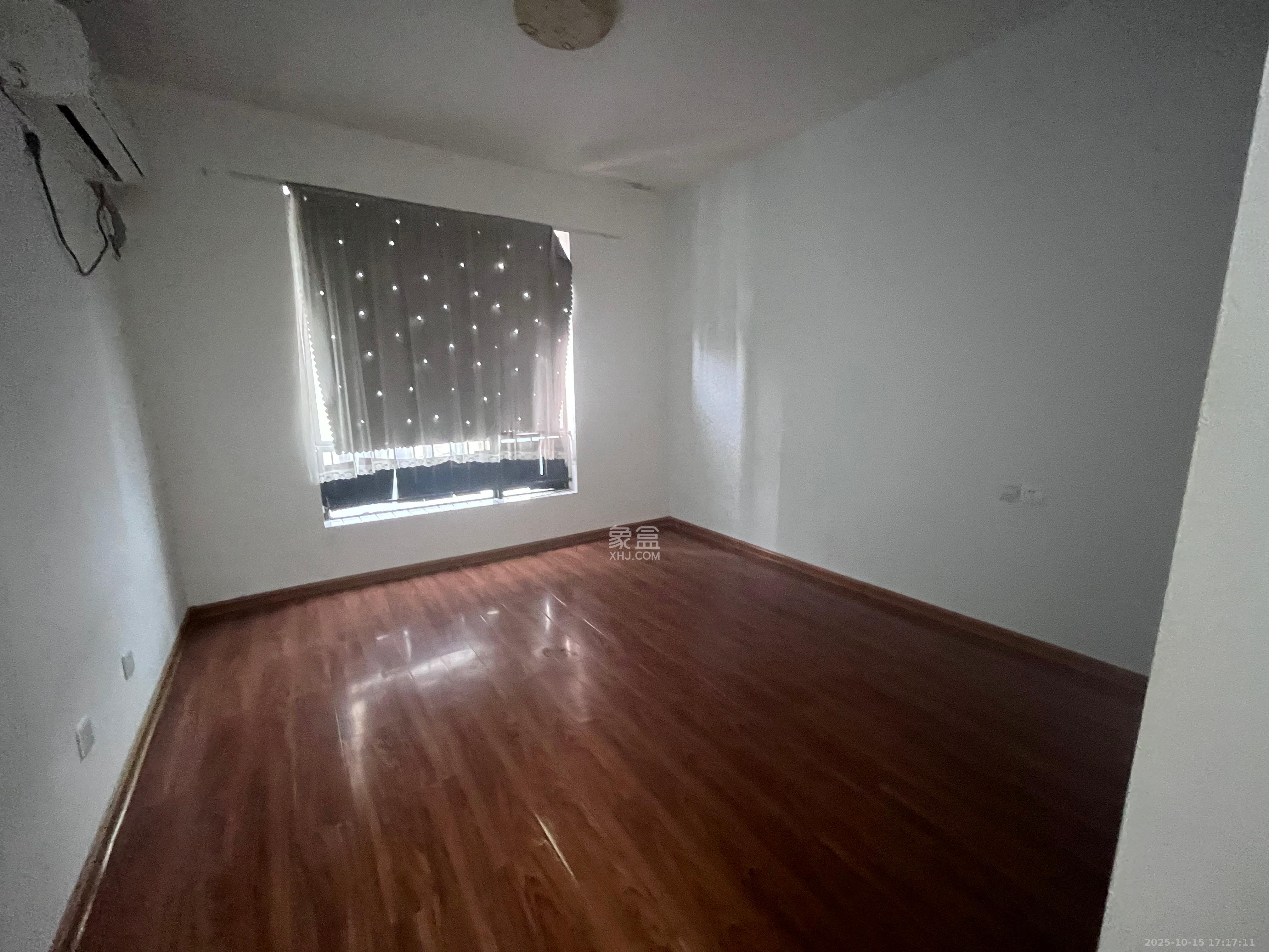 协信星澜汇  3室2厅2卫    3300.0元/月室内图