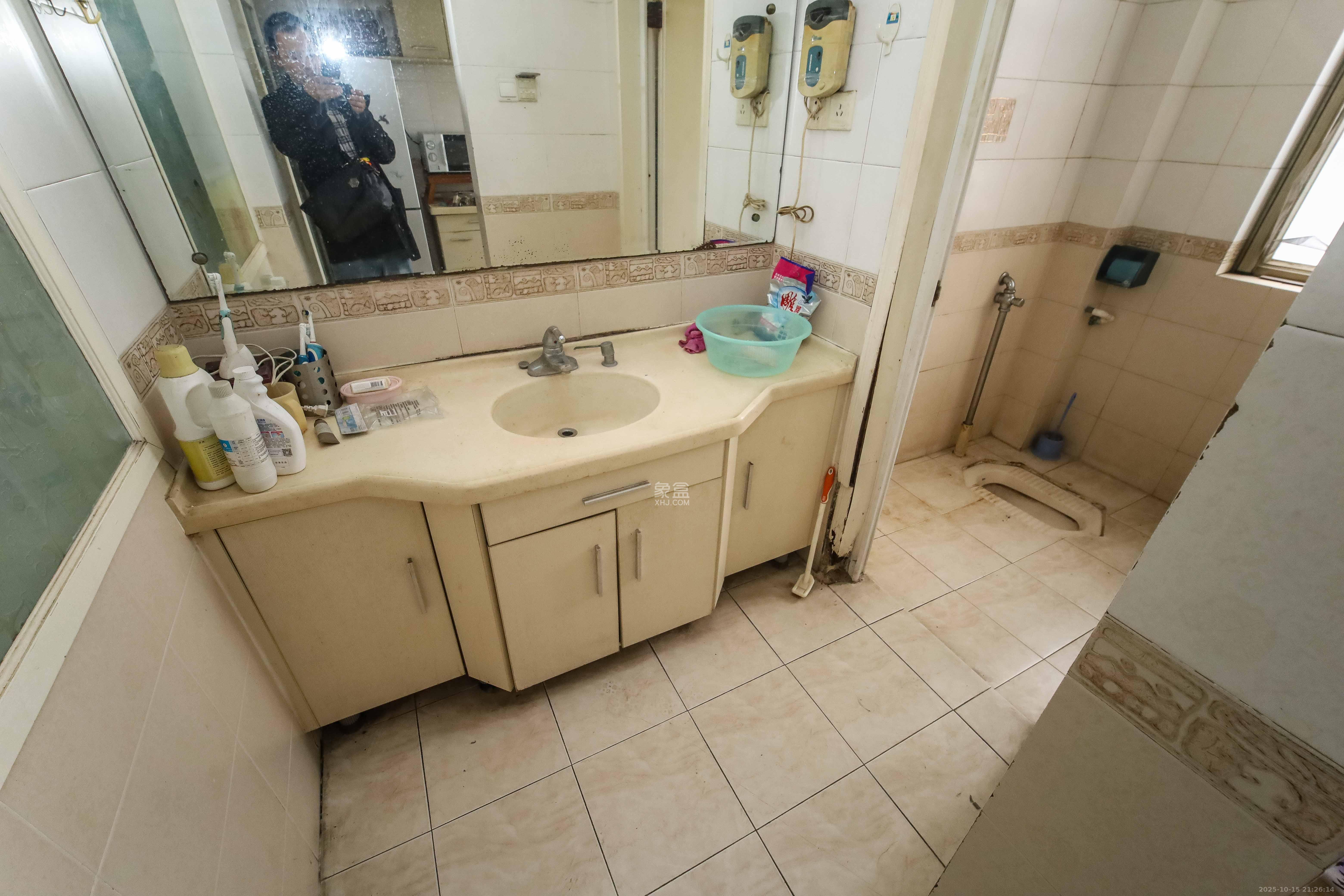 长沙市建筑工程质监站宿舍(质监局宿舍) 3室2厅2卫 107.0万 长沙市建筑工程质监站宿舍(质监局宿舍) 3室2厅2卫 107.0万卫生间