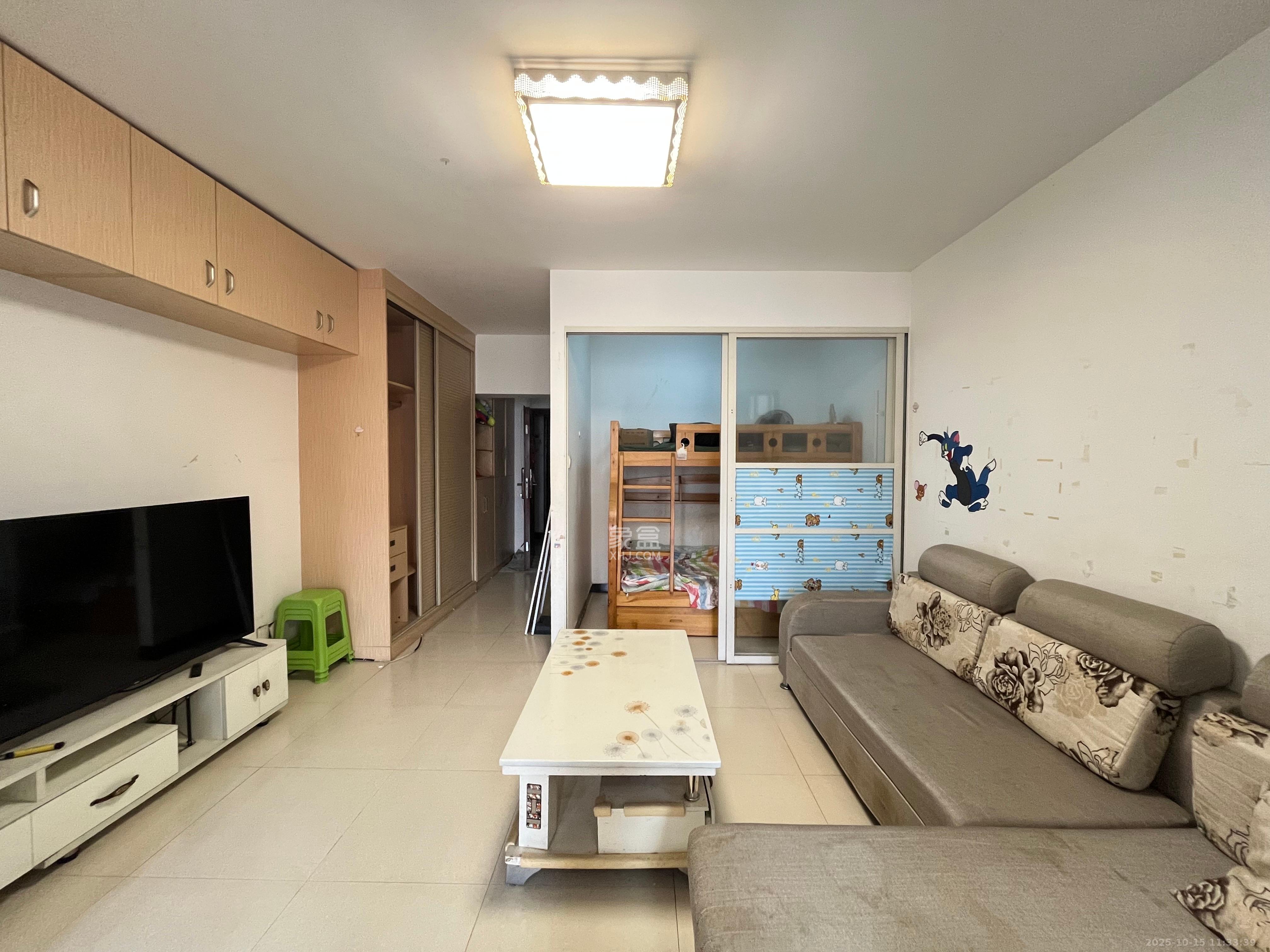 先锋东外滩  1室1厅1卫    1650.0元/月 先锋东外滩  1室1厅1卫    1650.0元/月