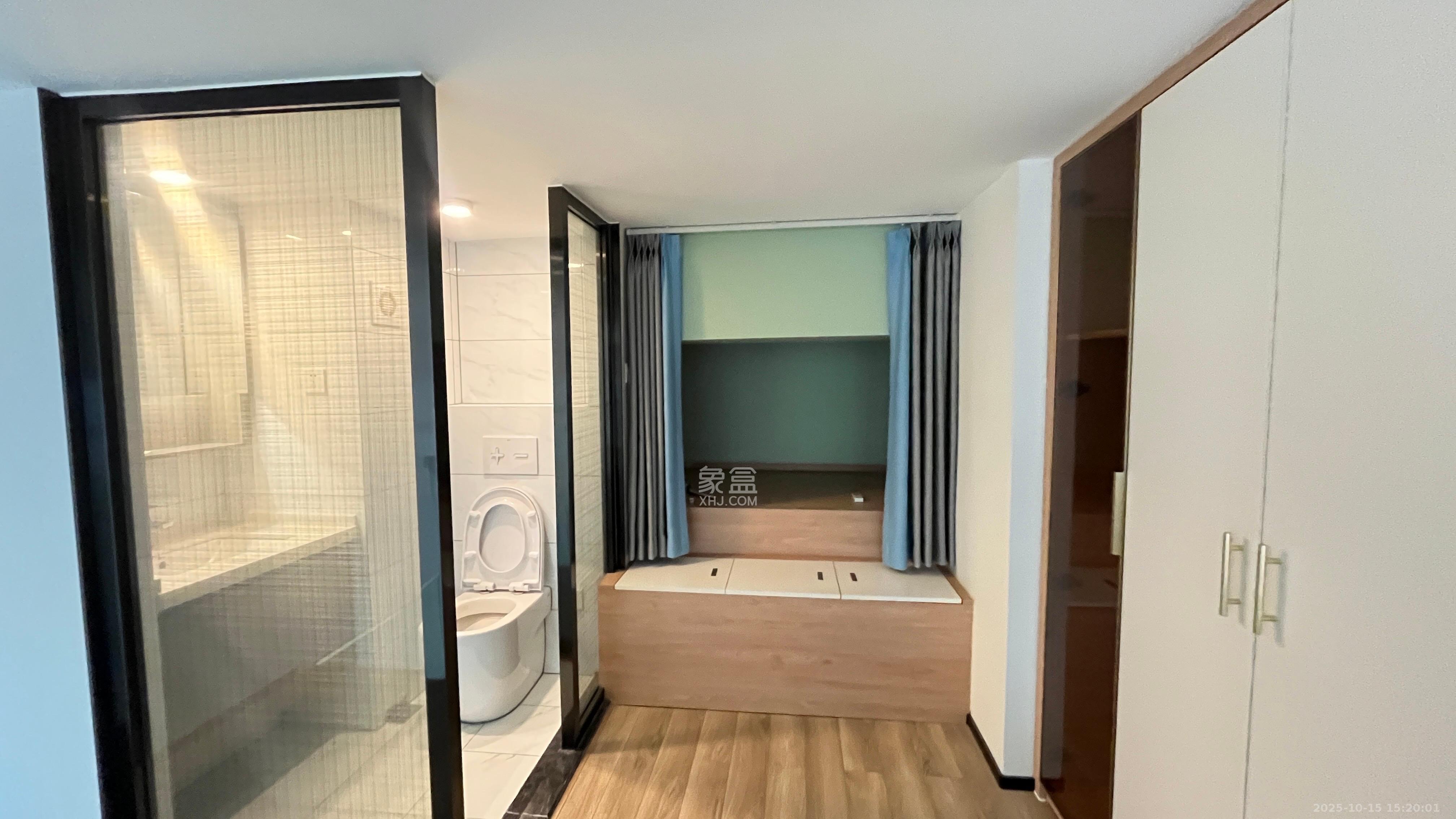 藏珑湖上公馆  1室1厅1卫    2800.0元/月室内图