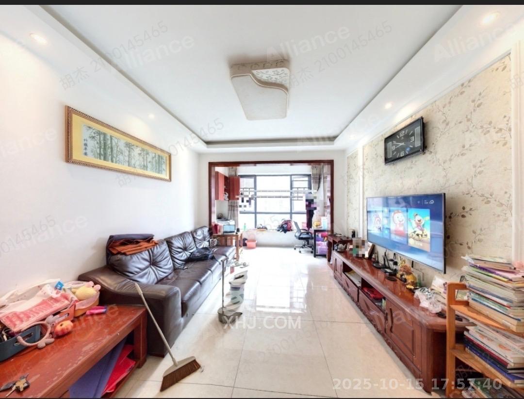 辉煌国际城二期  3室2厅2卫    2700.0元/月室内图