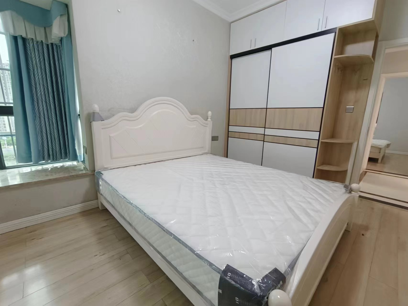 财富和园  3室2厅1卫    1600.0元/月室内图