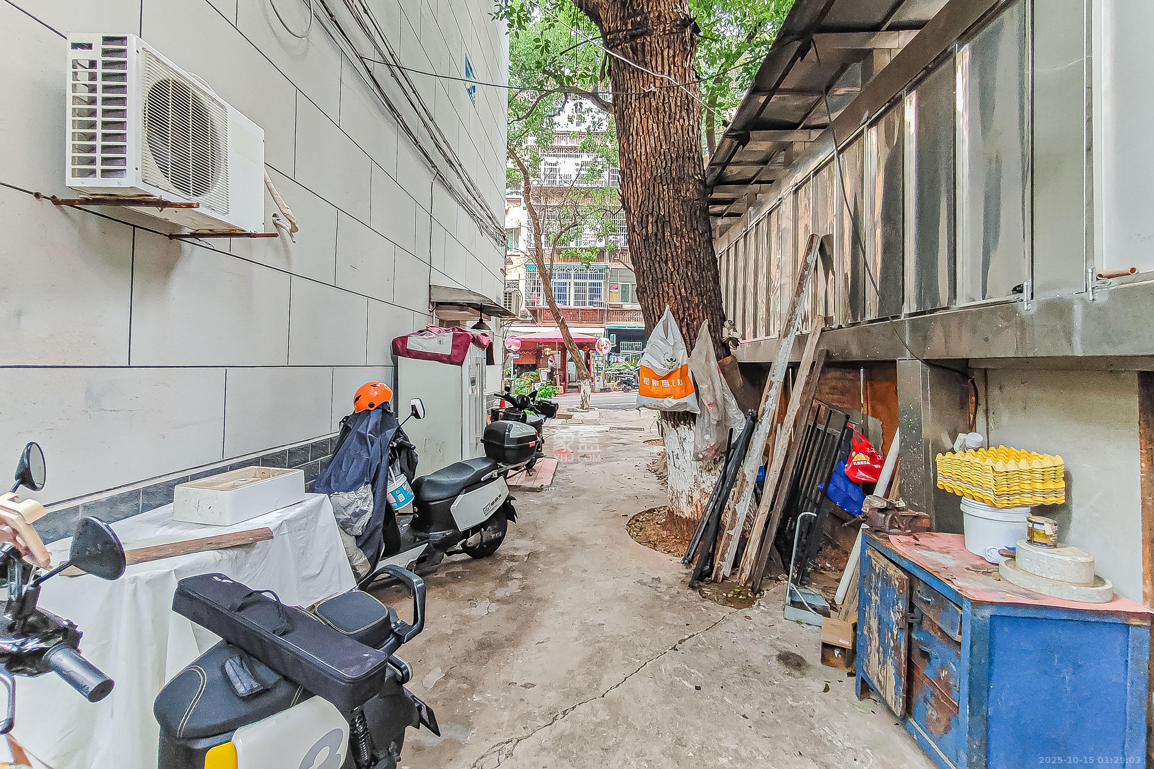 湘农桥社区 3室2厅2卫 78.0万 湘农桥社区 3室2厅2卫 78.0万其他