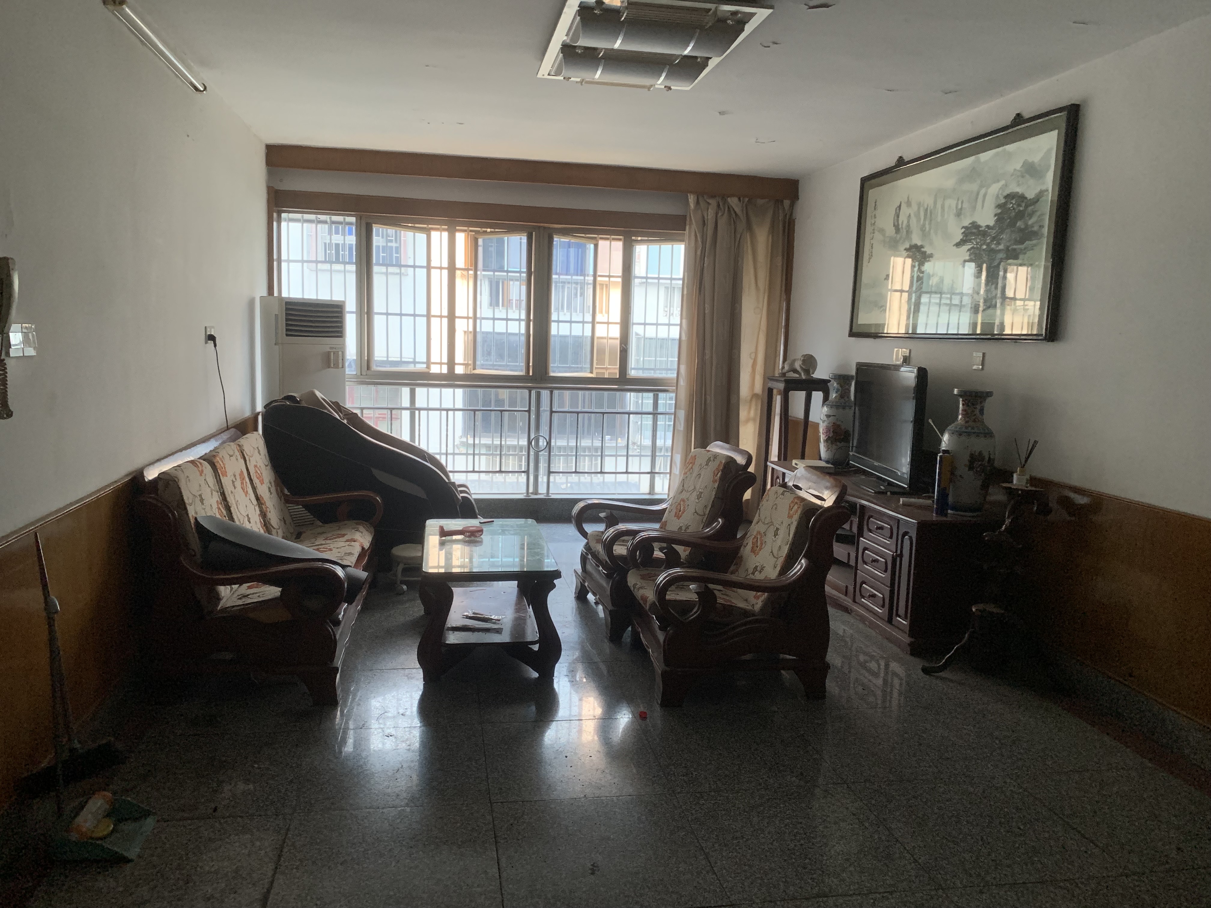 丰盈里散盘(丰盈里、丰盈西里) 3室2厅1卫 2500.0元/月 丰盈里散盘(丰盈里、丰盈西里) 3室2厅1卫 2500.0元/月户型图