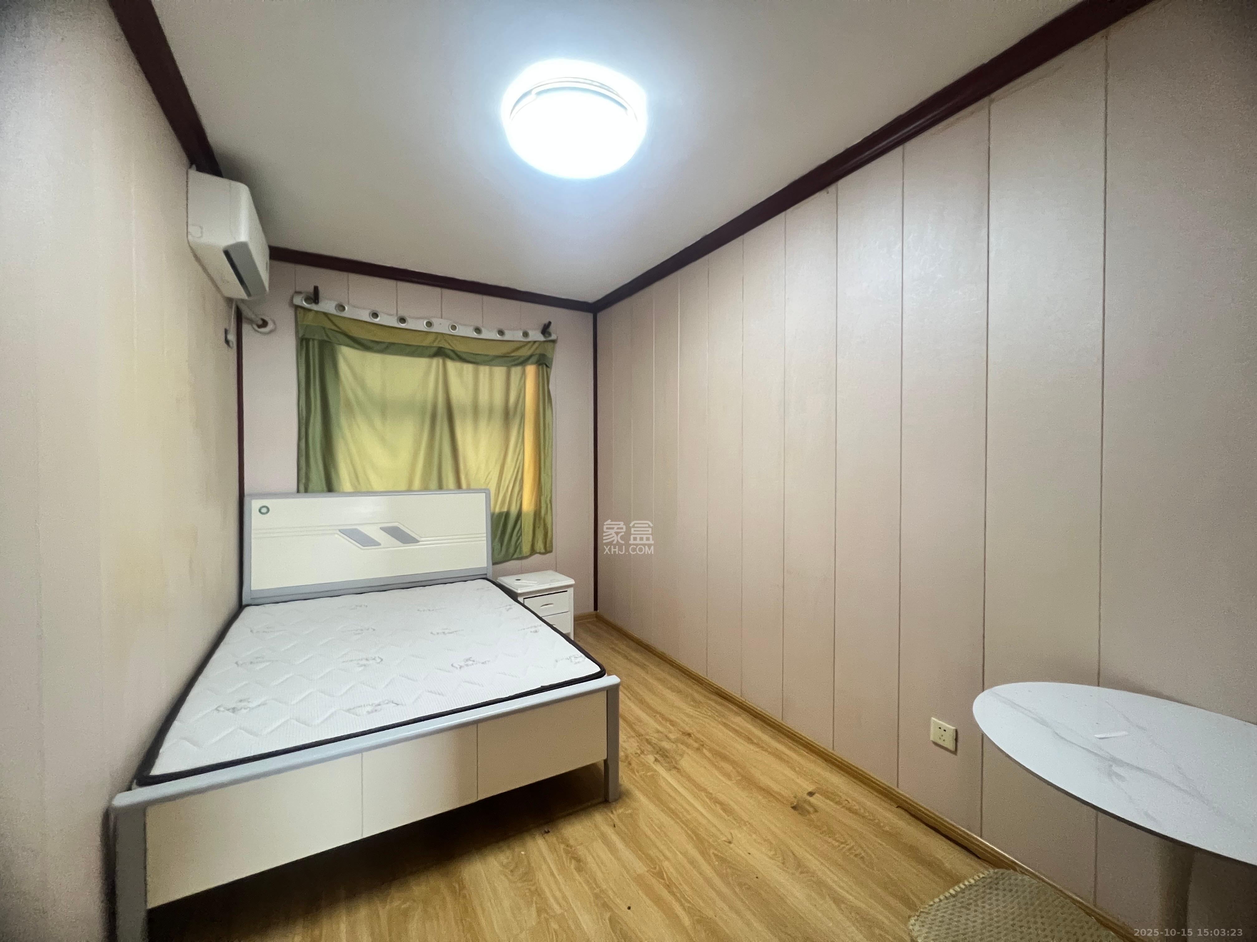 长永佳苑  3室2厅2卫    2000.0元/月室内图