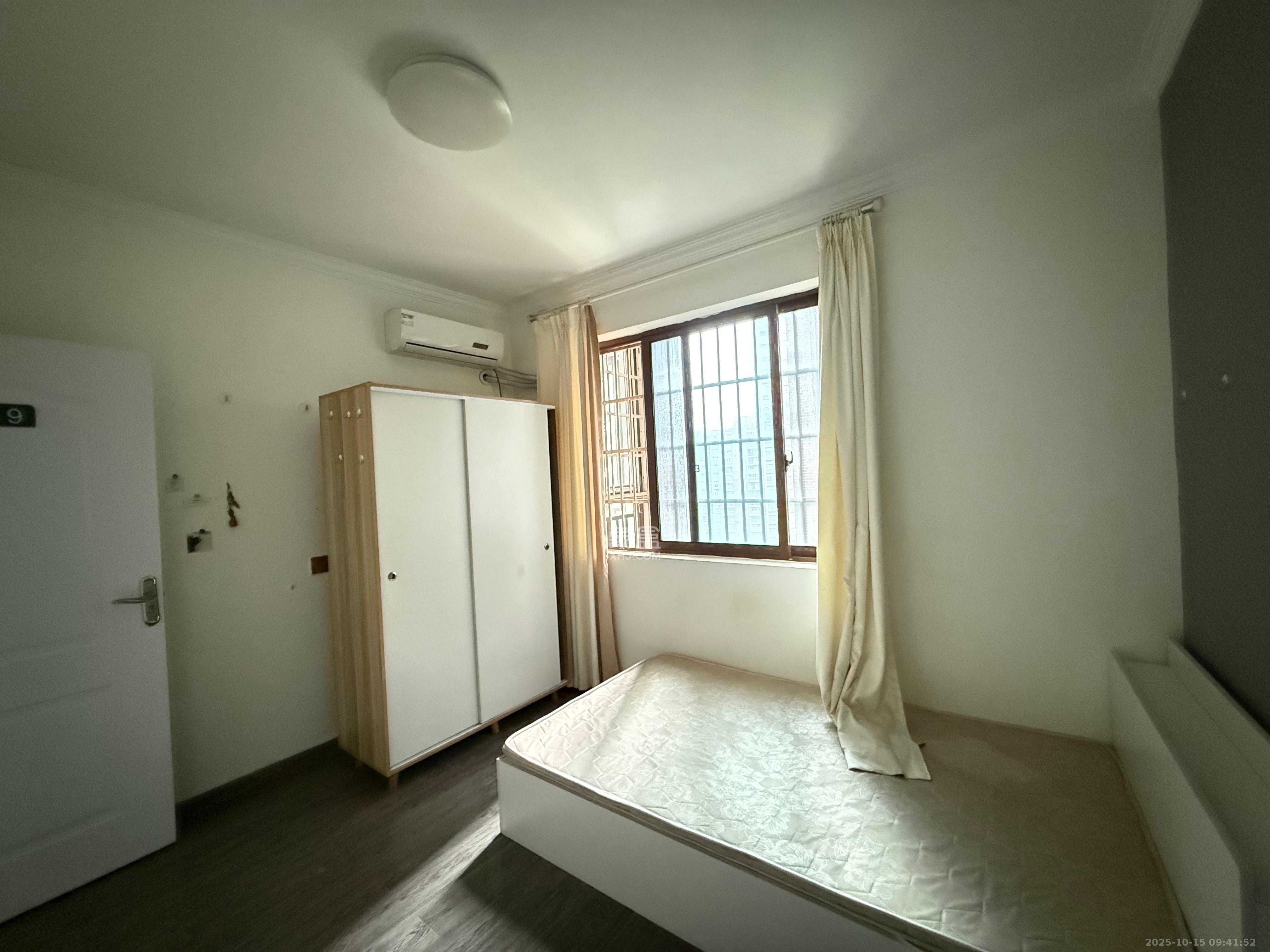 湖湾世景 1室1厅2卫 650.0元/月 湖湾世景 1室1厅2卫 650.0元/月室内图