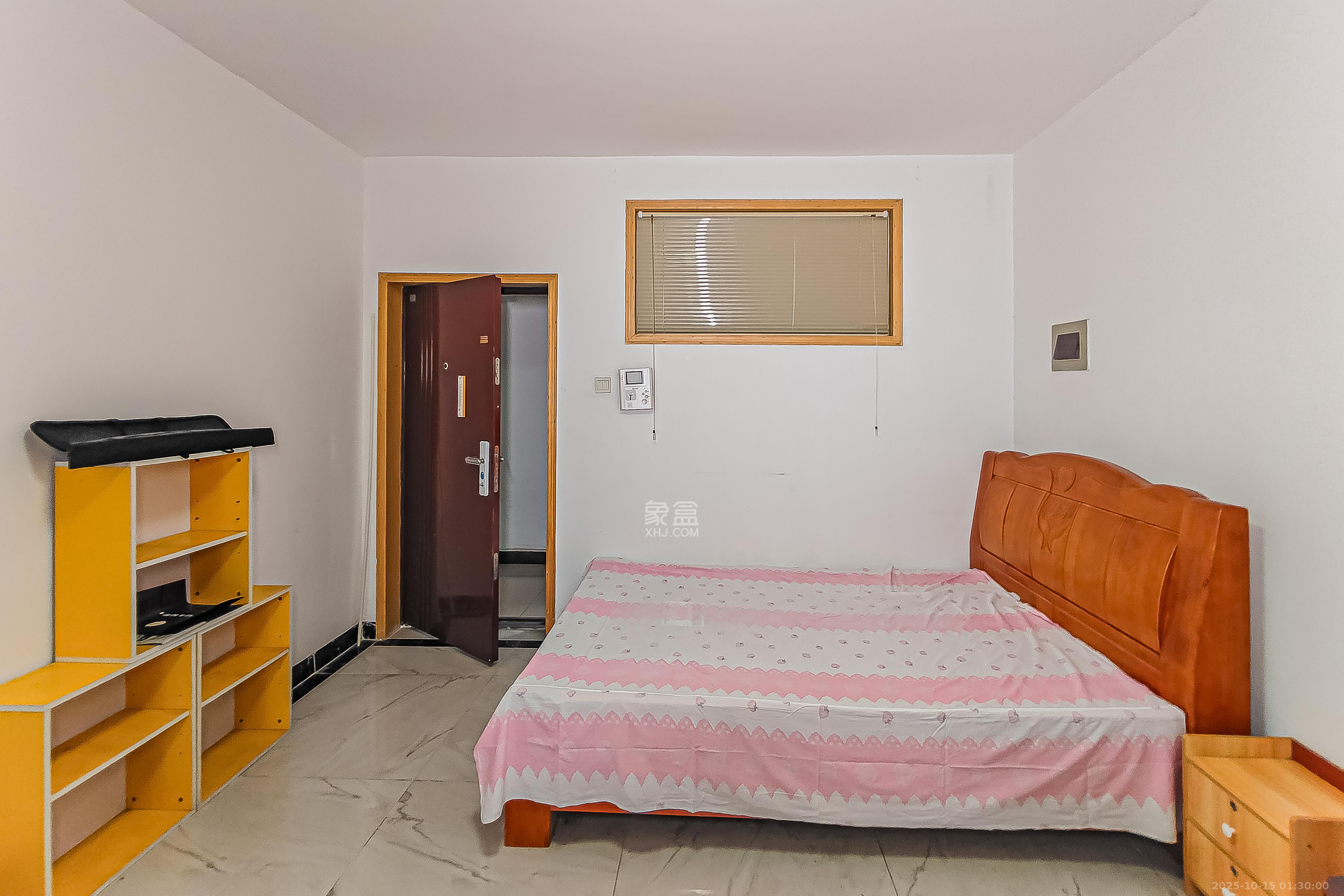 新芙蓉之都  1室1厅1卫    43.0万卧室