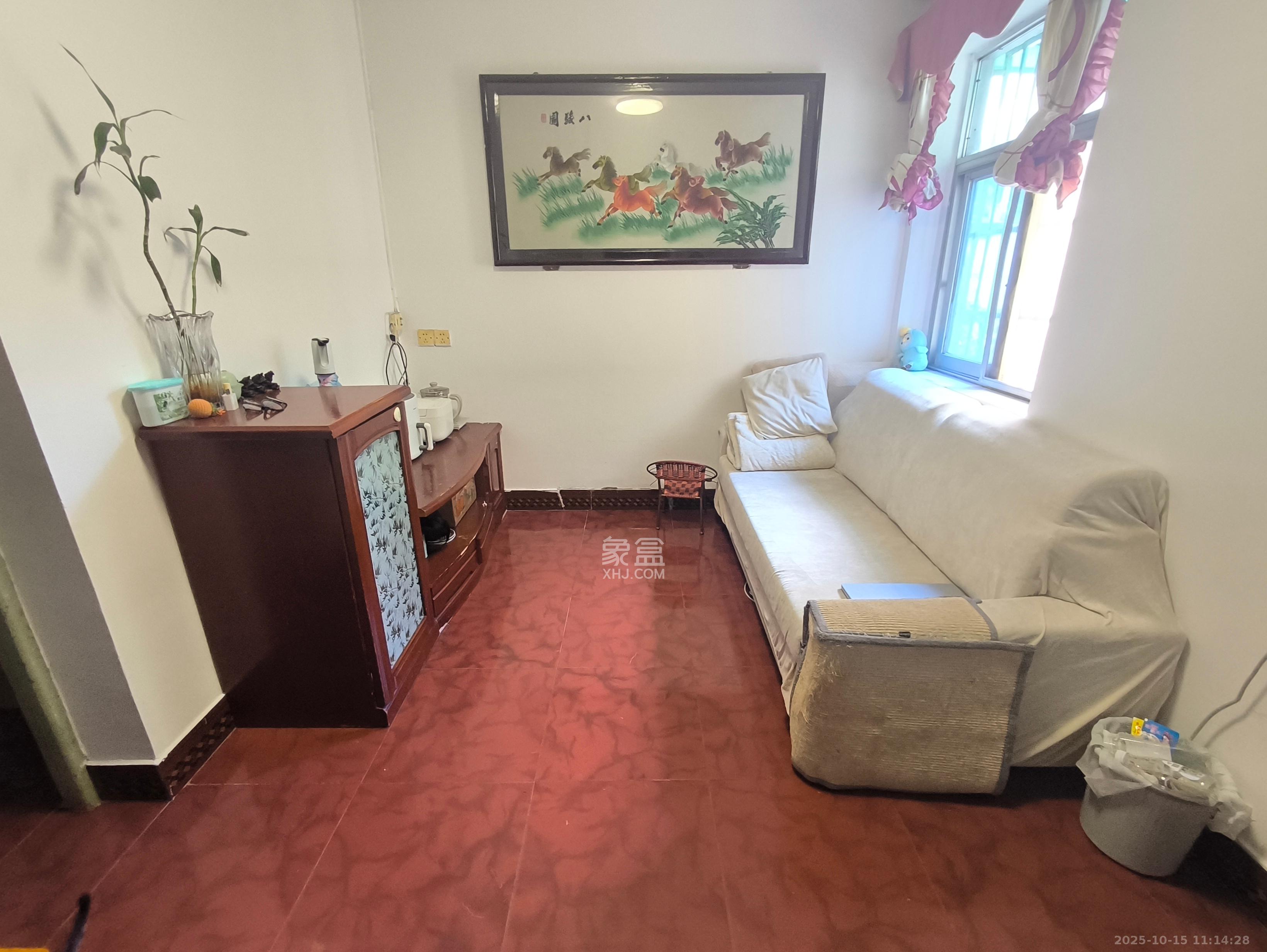 解放四村石子冲  3室1厅1卫    1700.0元/月 解放四村石子冲  3室1厅1卫    1700.0元/月