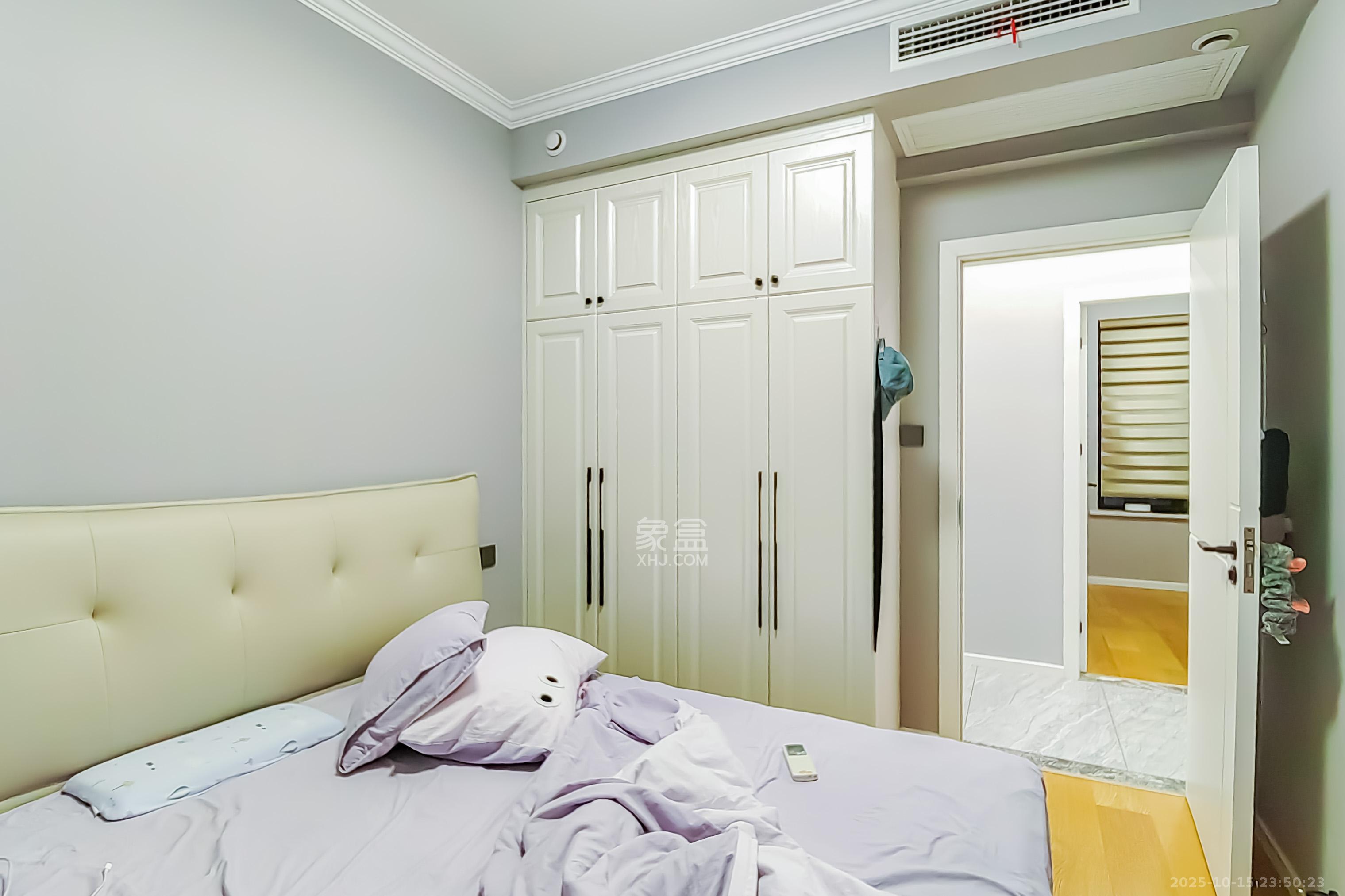 中天星耀城  3室2厅2卫    112.0万 中天星耀城  3室2厅2卫    112.0万卧室