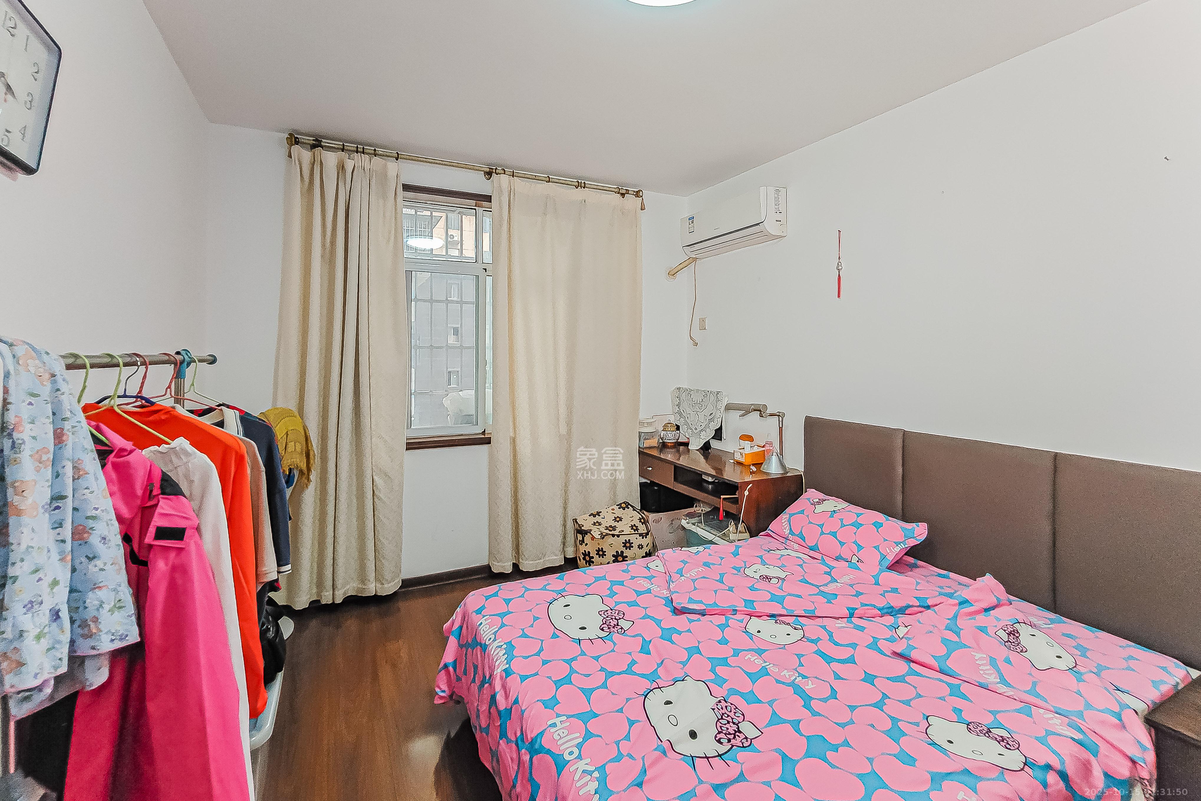 远东公寓  1室0厅0卫    61.5万 远东公寓  1室0厅0卫    61.5万卧室