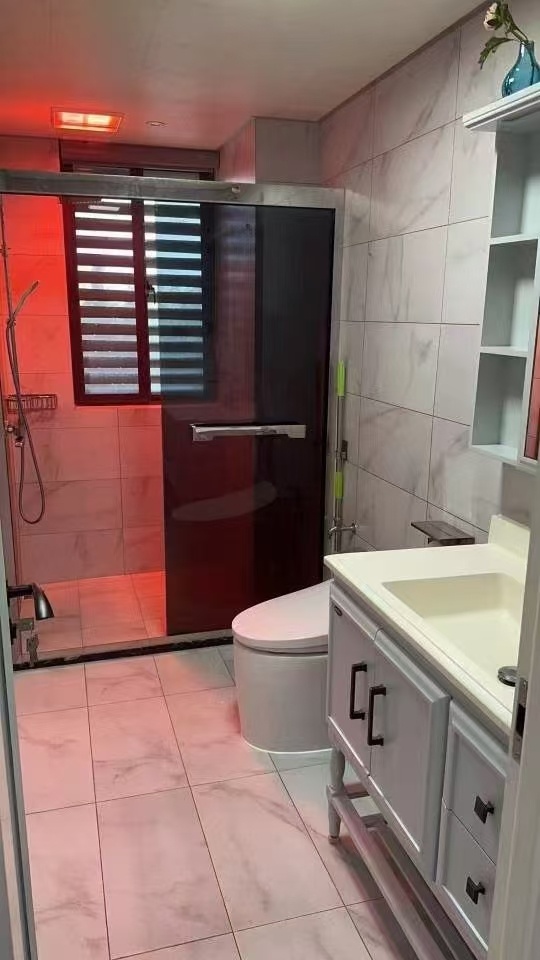 耀江西岸公馆  3室2厅2卫    3000.0元/月 耀江西岸公馆  3室2厅2卫    3000.0元/月室内图