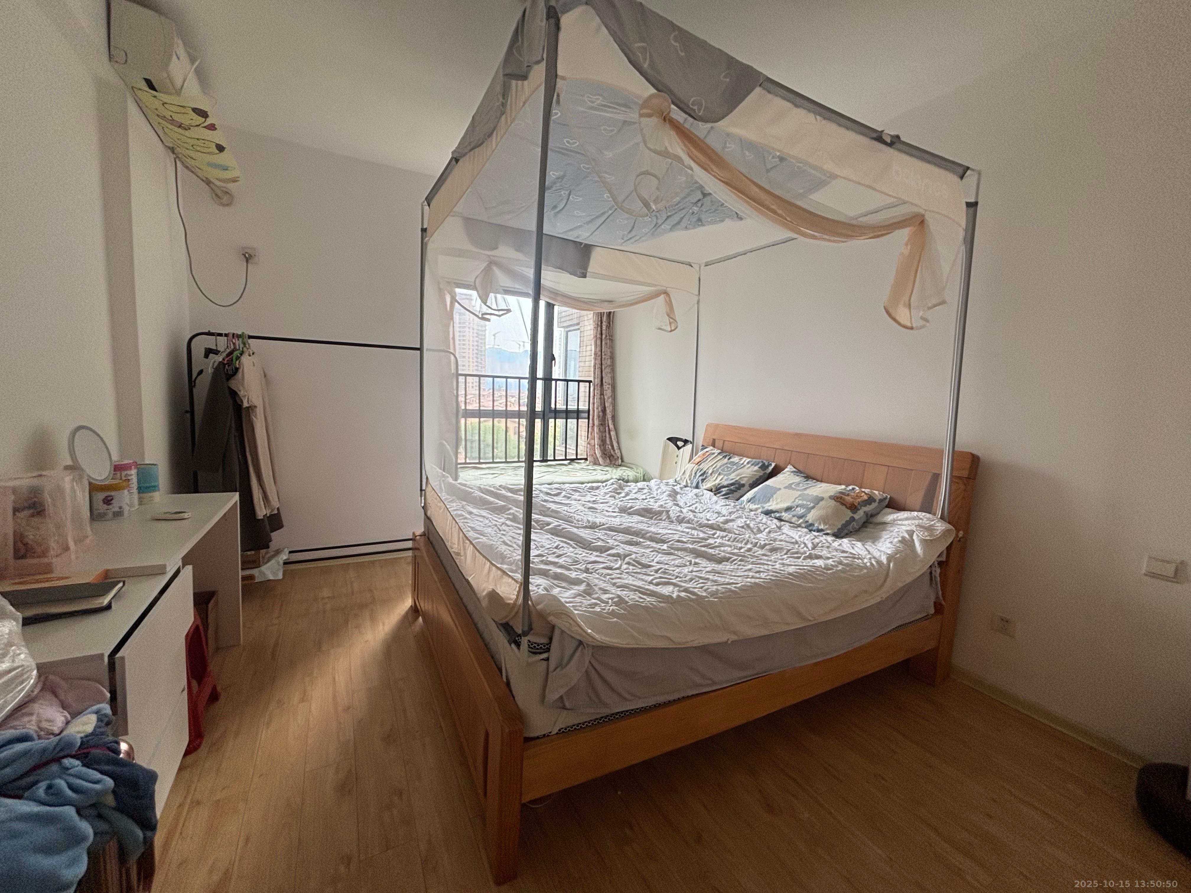 融科檀香山(融科紫檀、香山国际) 1室2厅1卫 2500.0元/月 融科檀香山(融科紫檀、香山国际) 1室2厅1卫 2500.0元/月室内图