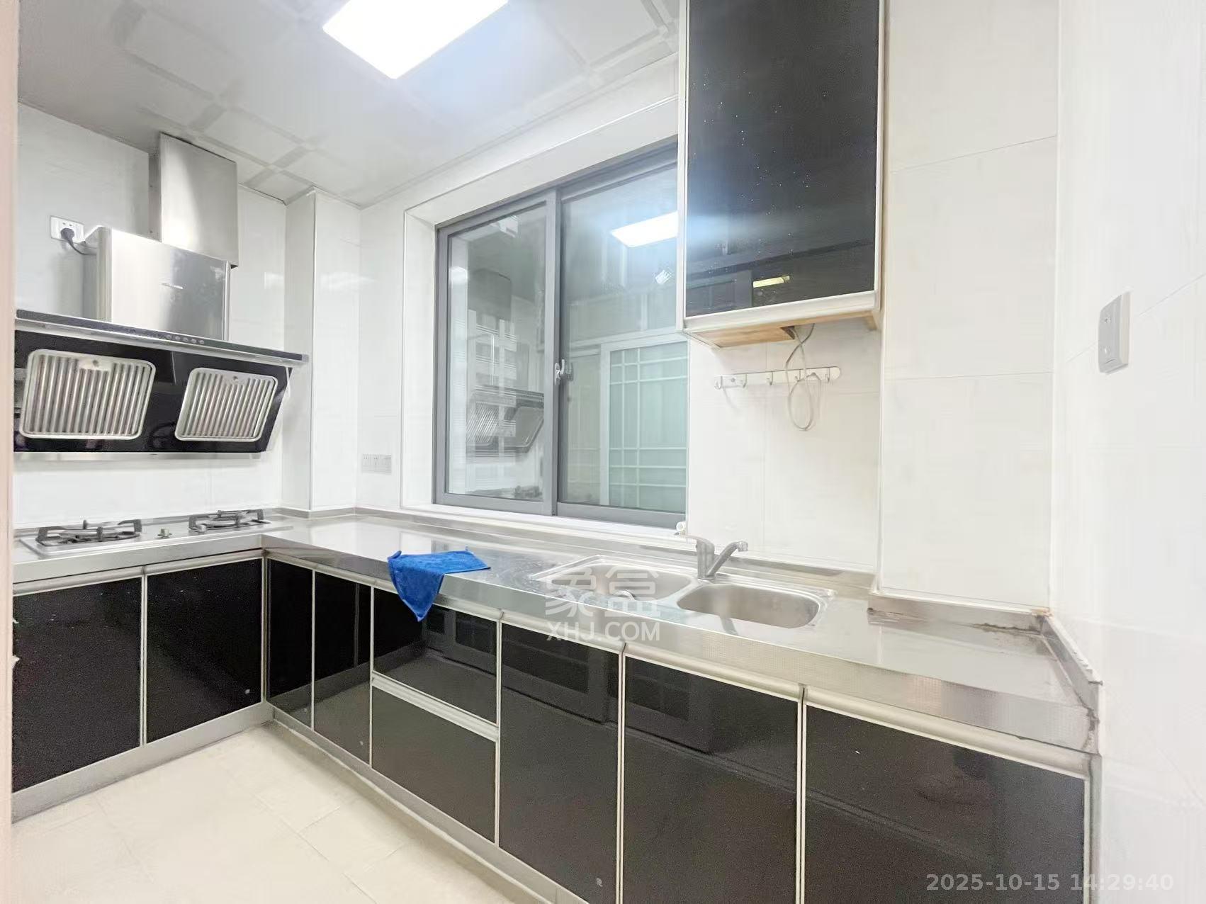 芙蓉蓉苑  1室1厅1卫    1800.0元/月 芙蓉蓉苑  1室1厅1卫    1800.0元/月室内图