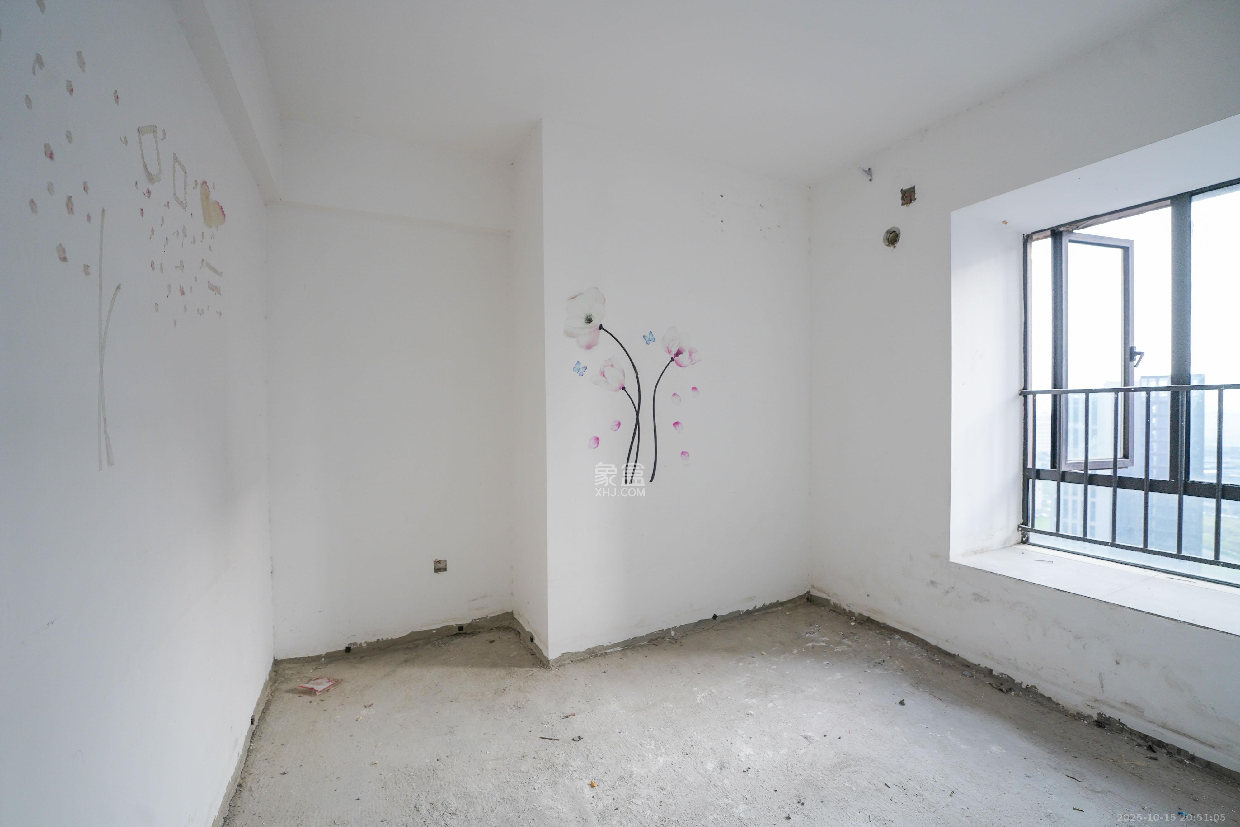 汇金城/嘉华城(二期、三期) 3室2厅1卫 110.0万 汇金城/嘉华城(二期、三期) 3室2厅1卫 110.0万卧室