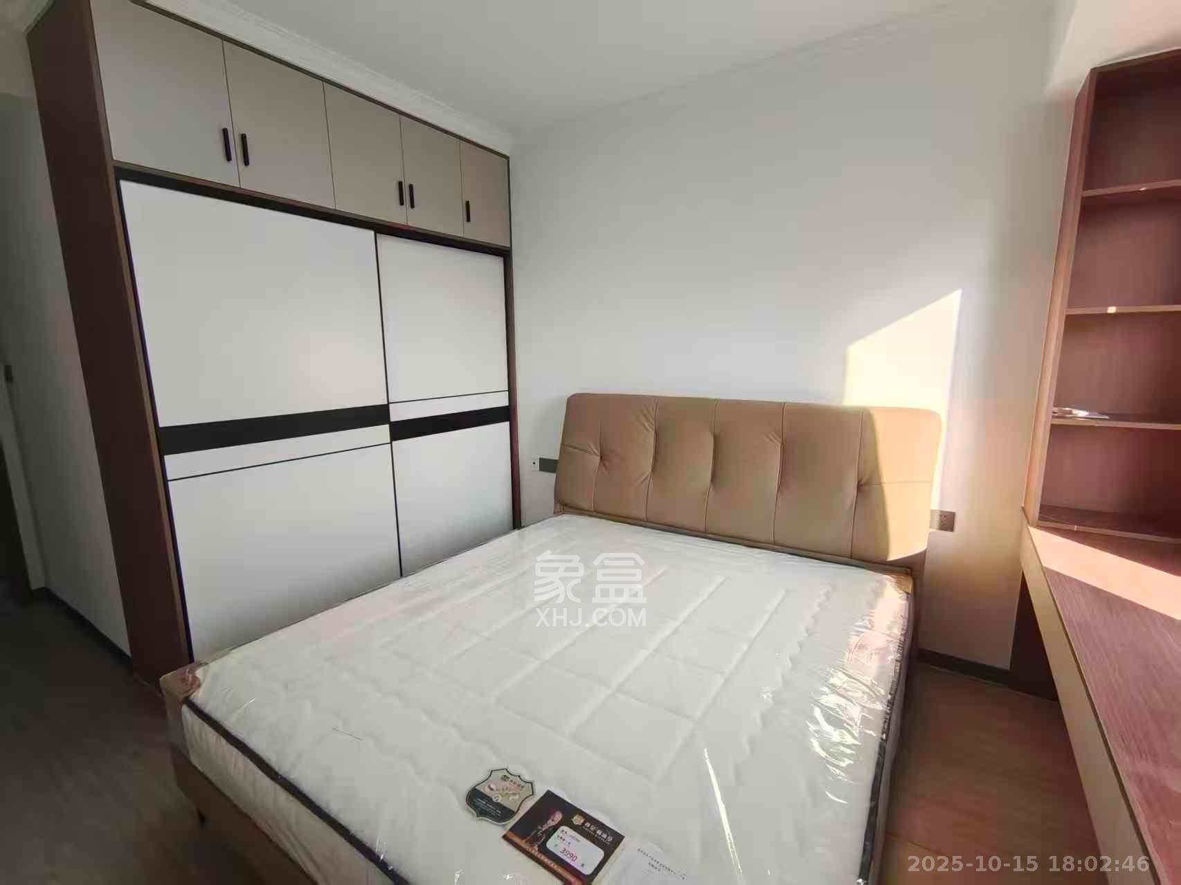 真人桥家园二期  2室2厅1卫    1800.0元/月室内图