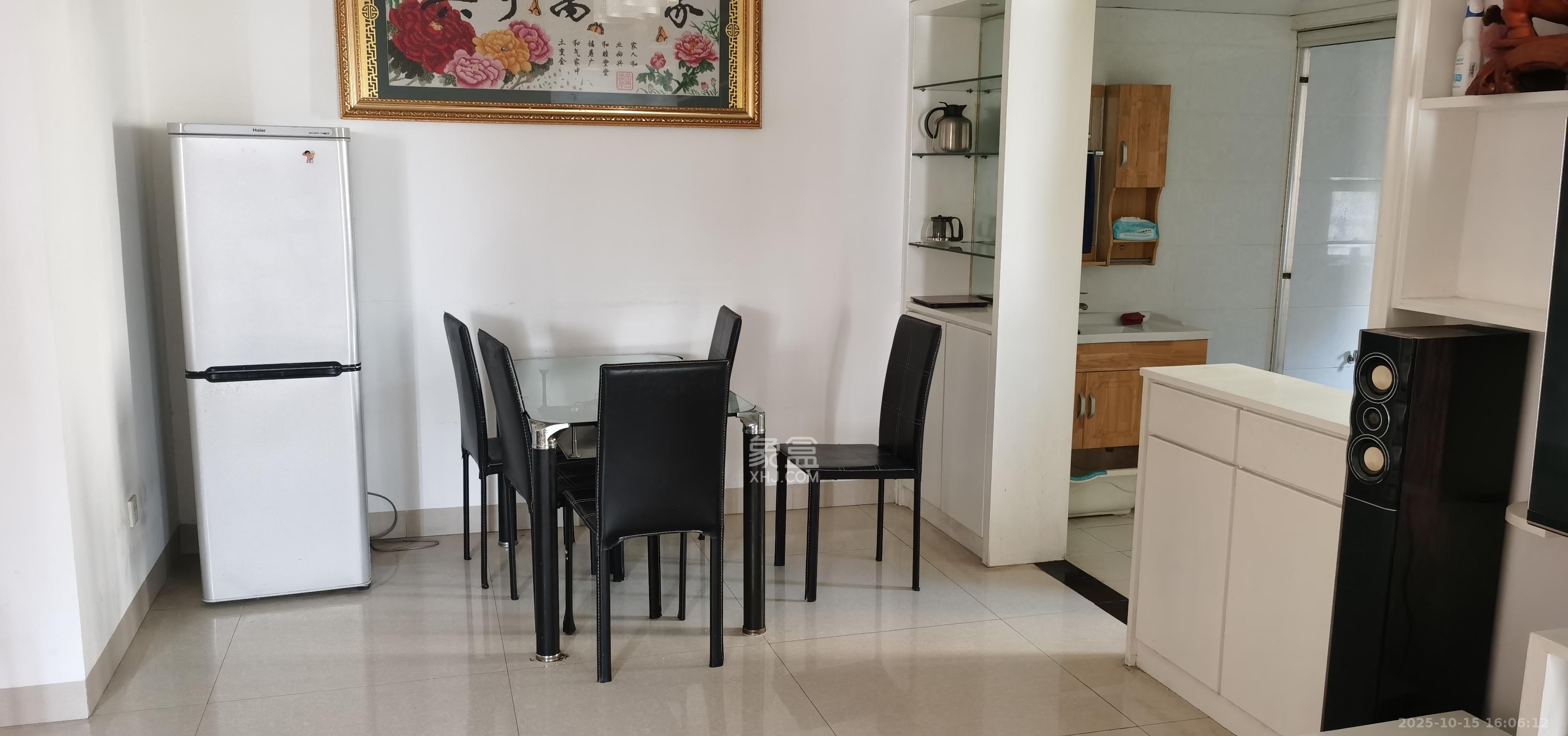 鑫远湘府逸园 3室2厅1卫 2500.0元/月 鑫远湘府逸园 3室2厅1卫 2500.0元/月室内图