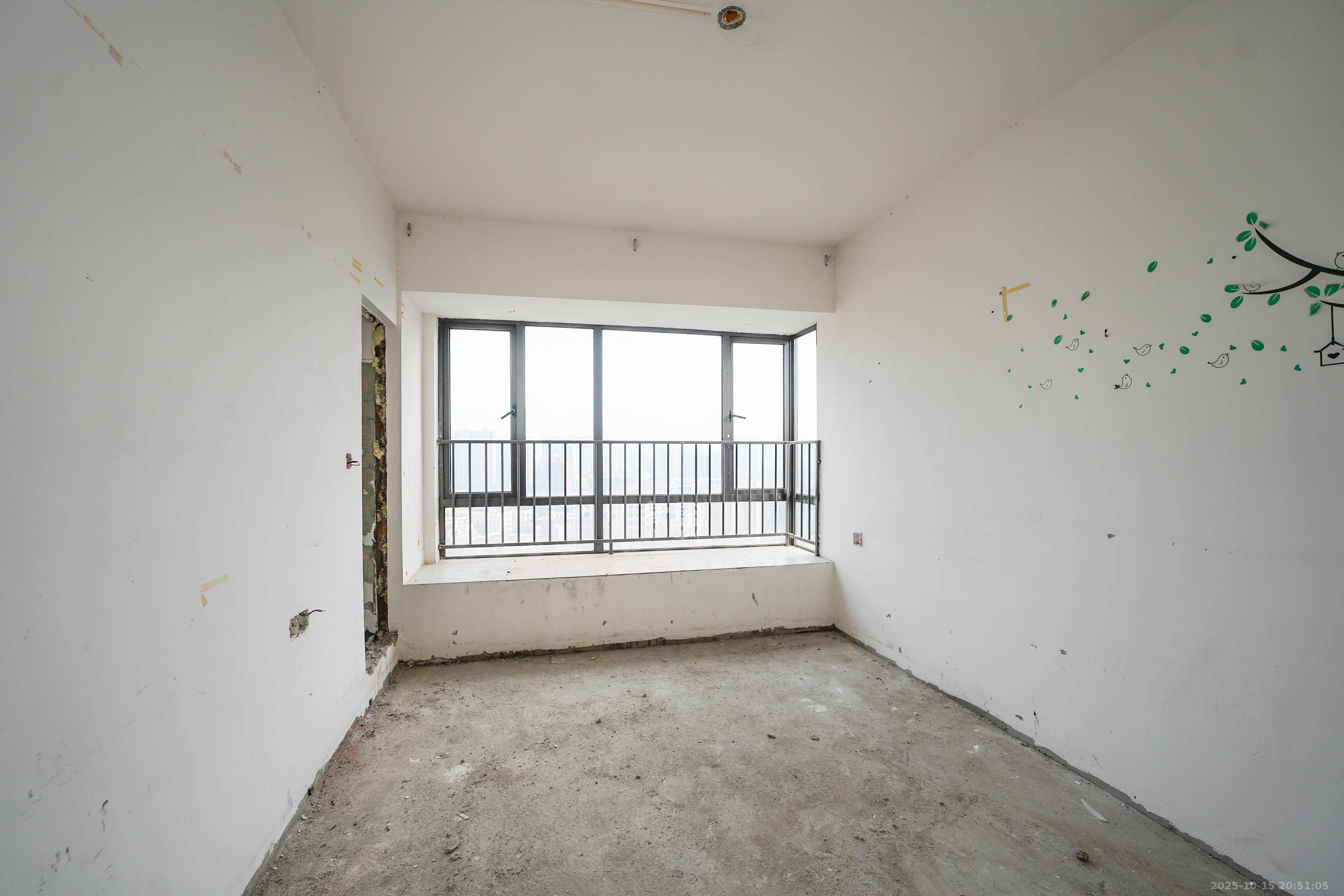 汇金城/嘉华城(二期、三期) 3室2厅1卫 110.0万 汇金城/嘉华城(二期、三期) 3室2厅1卫 110.0万卧室