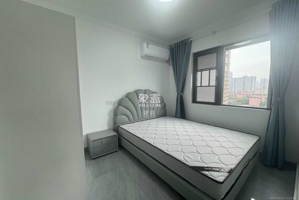 岭福家苑(天心佳苑)  2室2厅1卫    3200.0元/月 岭福家苑(天心佳苑)  2室2厅1卫    3200.0元/月室内图