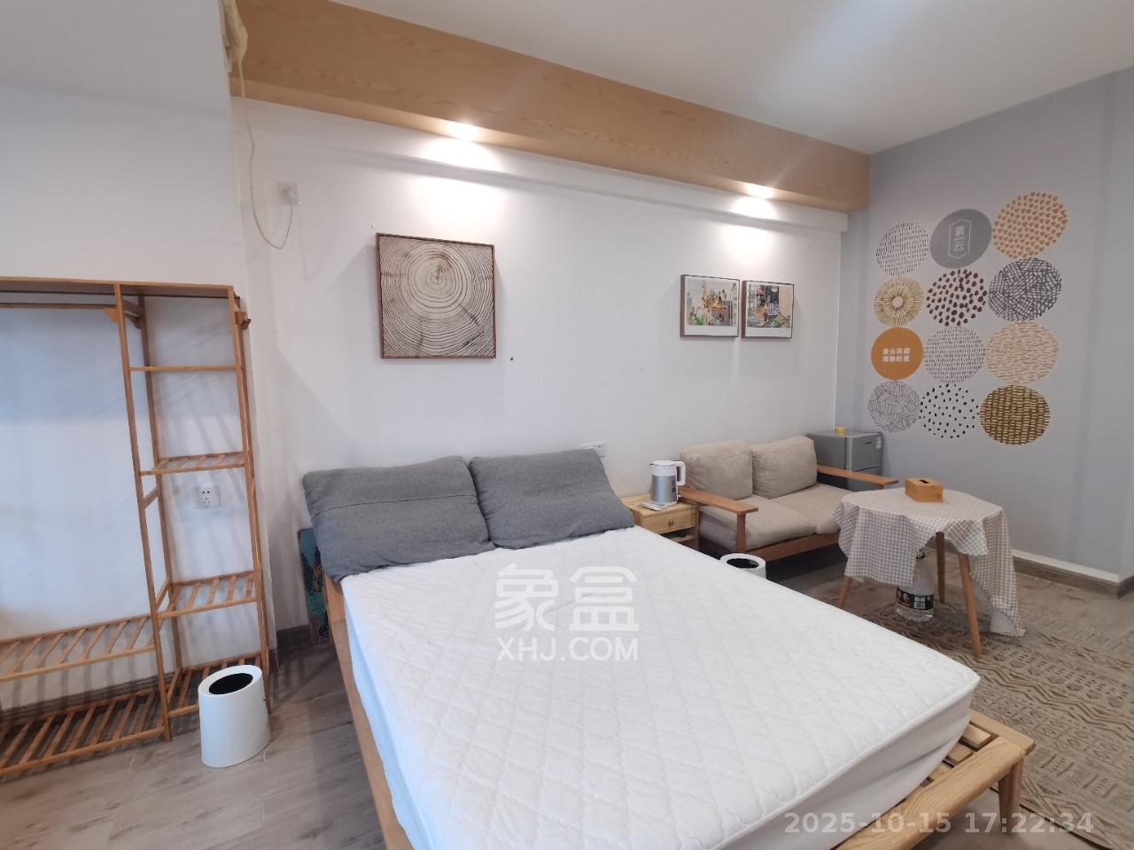 裕天国际商汇中心 1室1厅1卫 1300.0元/月 裕天国际商汇中心 1室1厅1卫 1300.0元/月室内图