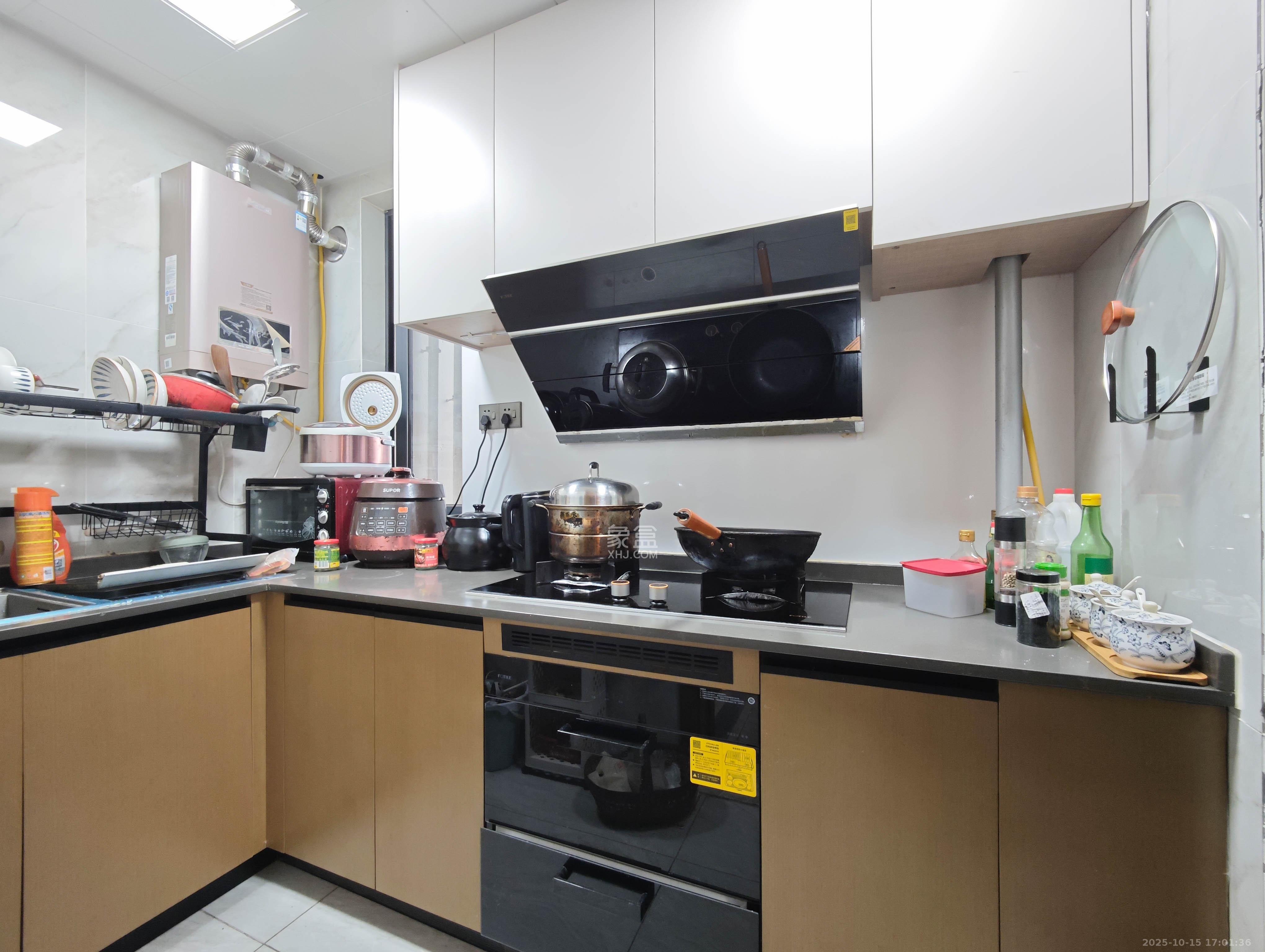 万科魅力之城天阔里  3室1厅2卫    105.0万其他