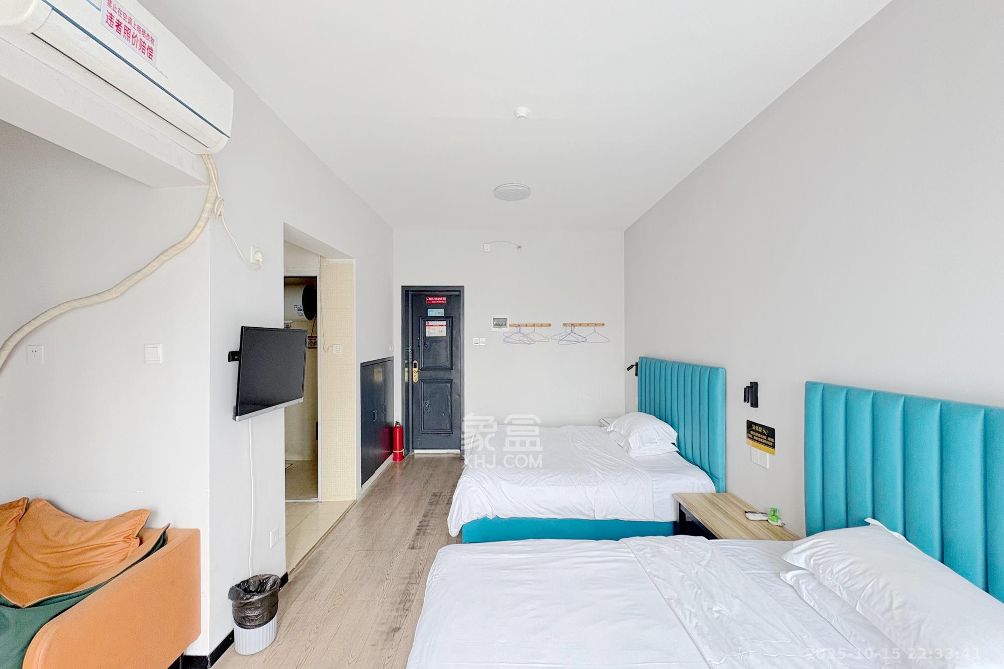 景江东方 1室1厅1卫 47.8万 景江东方 1室1厅1卫 47.8万卧室