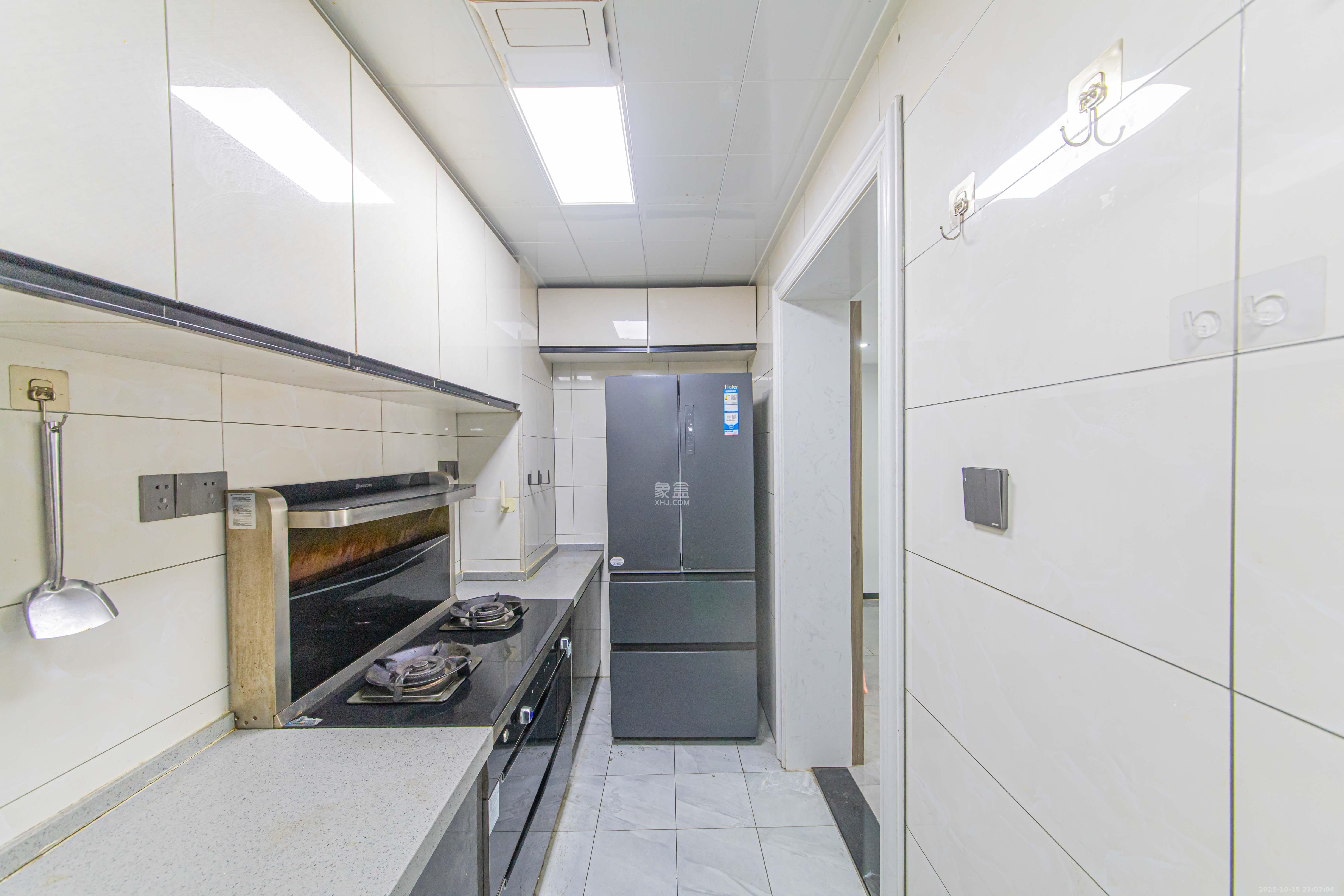 中建芙蓉嘉苑  4室2厅1卫    105.0万厨房