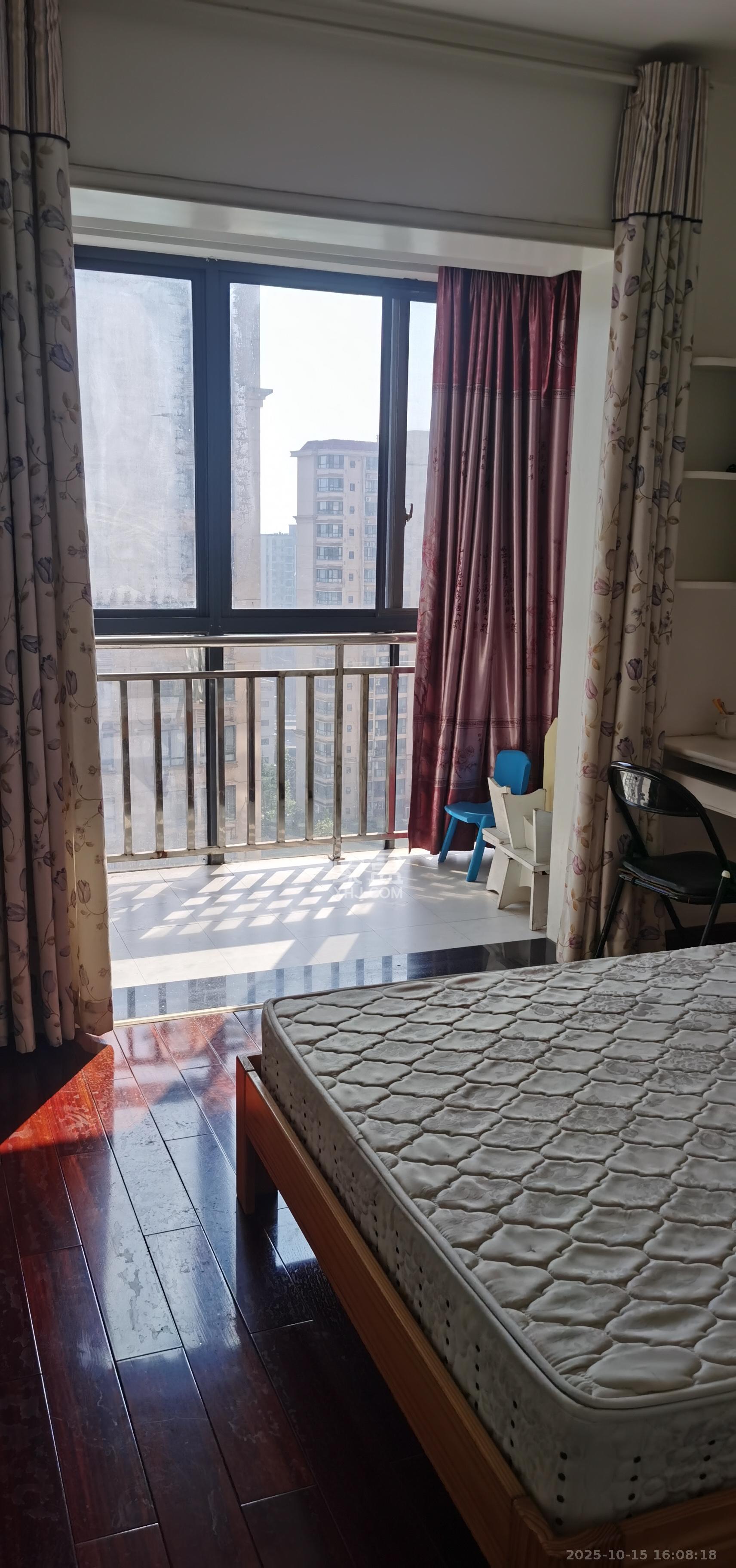 鑫远湘府逸园 3室2厅1卫 2500.0元/月 鑫远湘府逸园 3室2厅1卫 2500.0元/月室内图