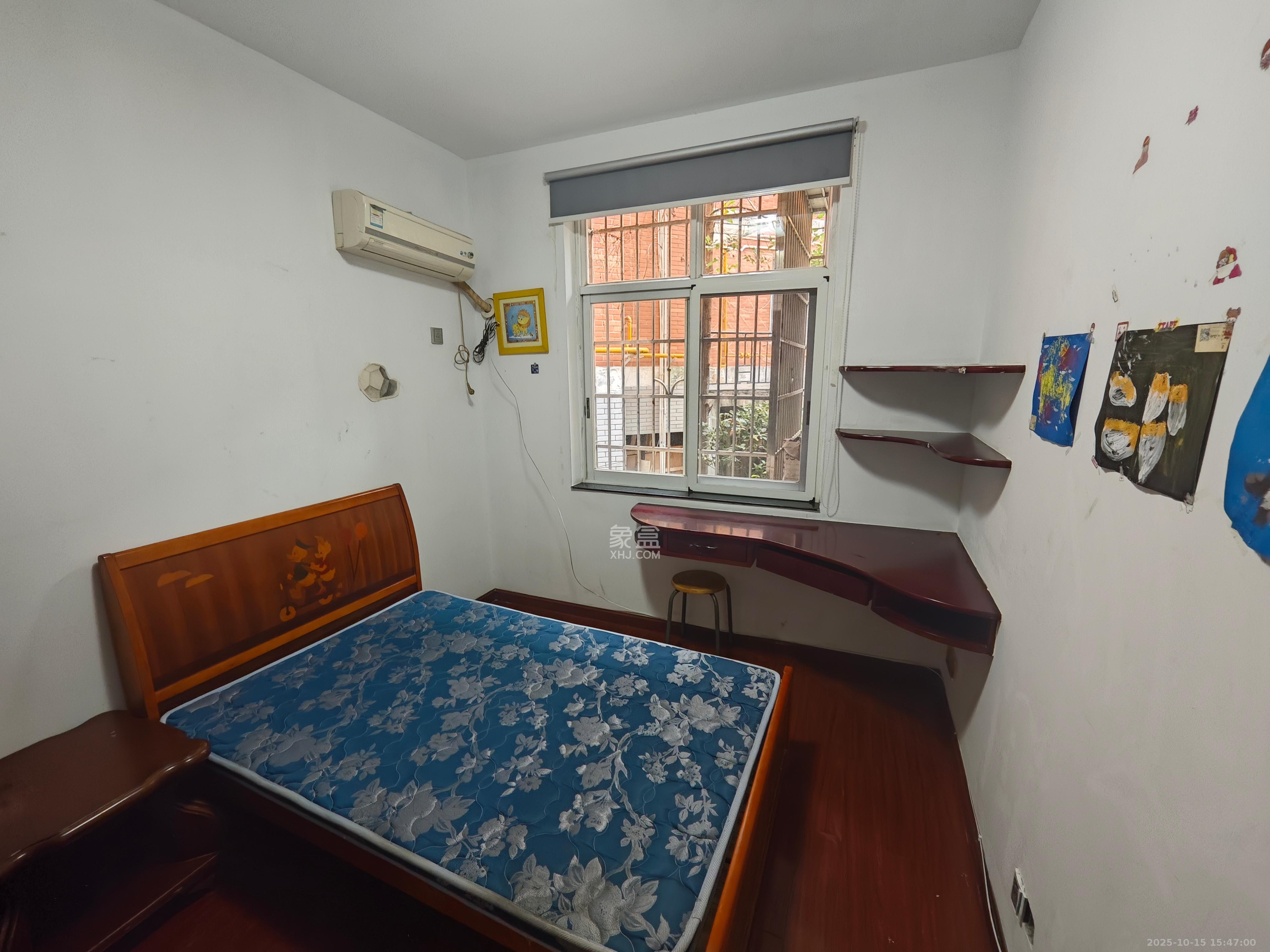 山水人家一二期 2室2厅1卫 1550.0元/月 山水人家一二期 2室2厅1卫 1550.0元/月室内图