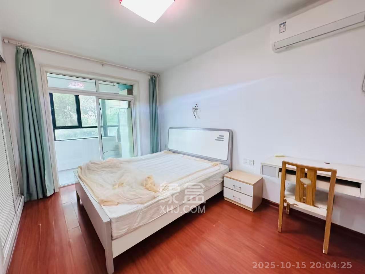 南国新城  2室1厅1卫    1800.0元/月室内图