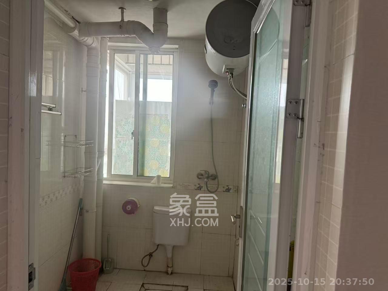 紫晶城  1室1厅1卫    1200.0元/月室内图