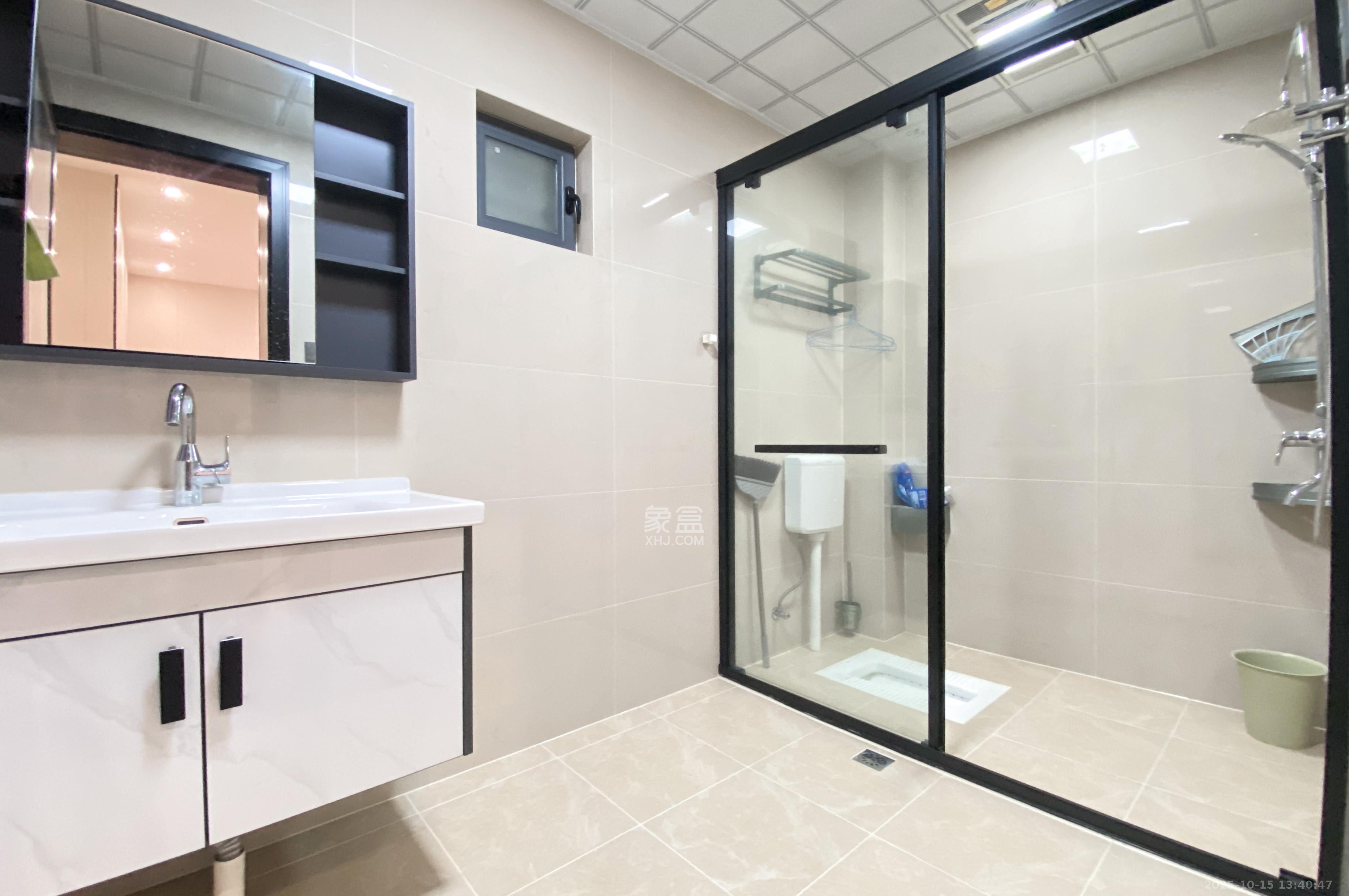 长房梅溪香山  5室2厅3卫    588.0万 长房梅溪香山  5室2厅3卫    588.0万其他