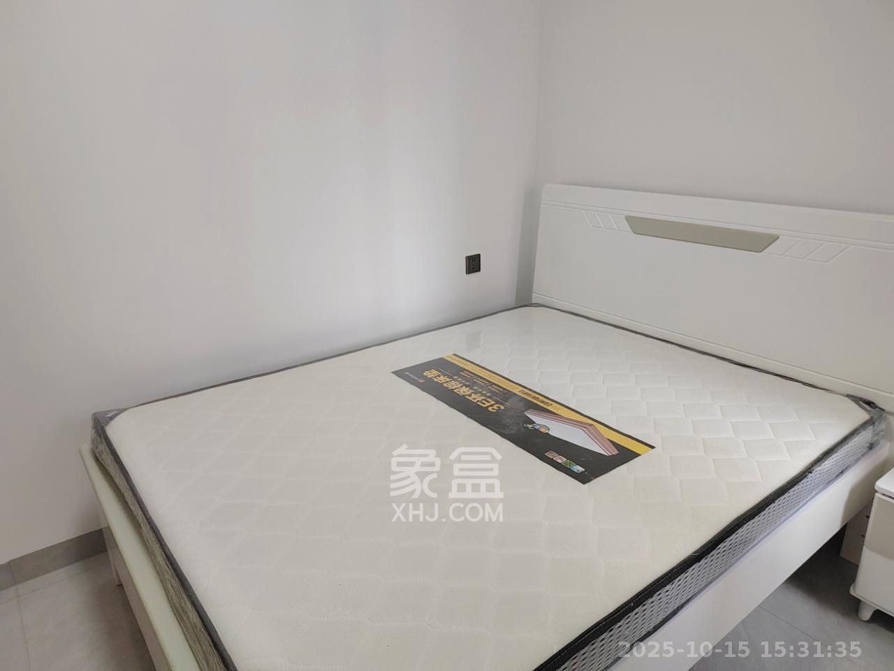 云和华府  2室2厅1卫    2400.0元/月 云和华府  2室2厅1卫    2400.0元/月室内图1