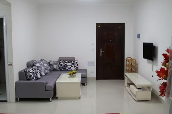 鹏利广场  1室1厅1卫    1200.0元/月